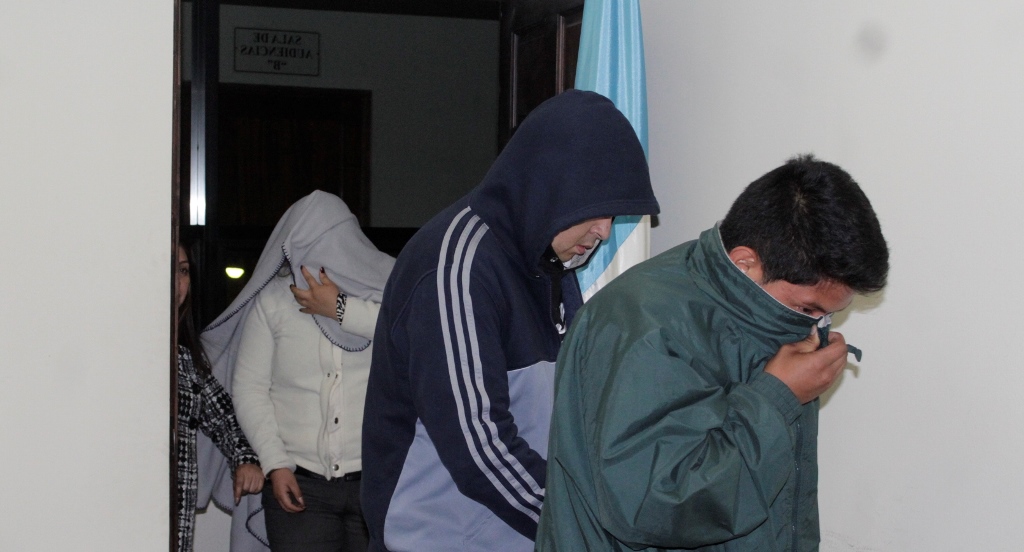 Algunos de los implicados, durante una audiencia llevada a cabo en agosto último. (Foto Prensa Libre: María José Longo).