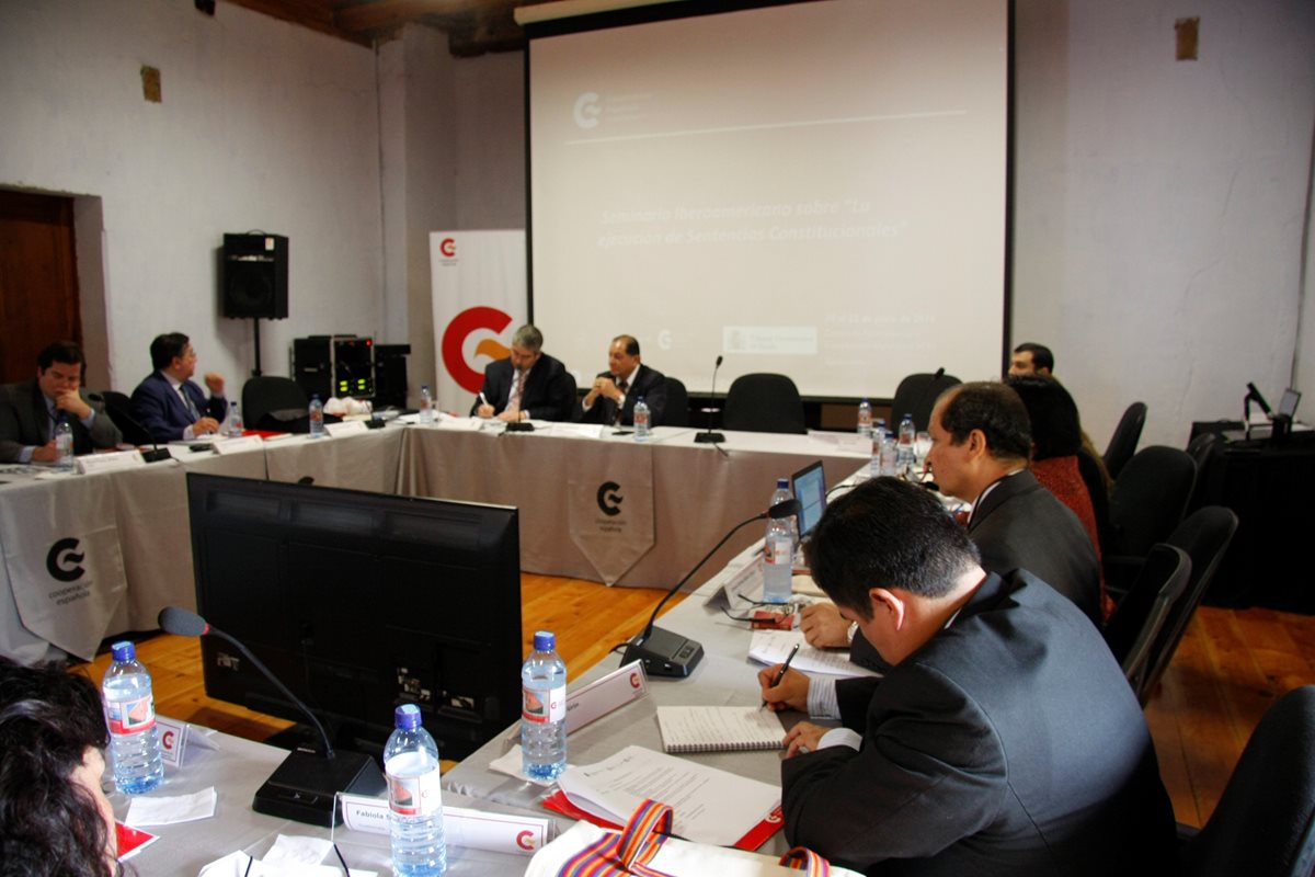 Durante tres días los magistrados discutirán sobre la aplicación de sentencias. (Foto Prensa Libre: Renato Melgar)