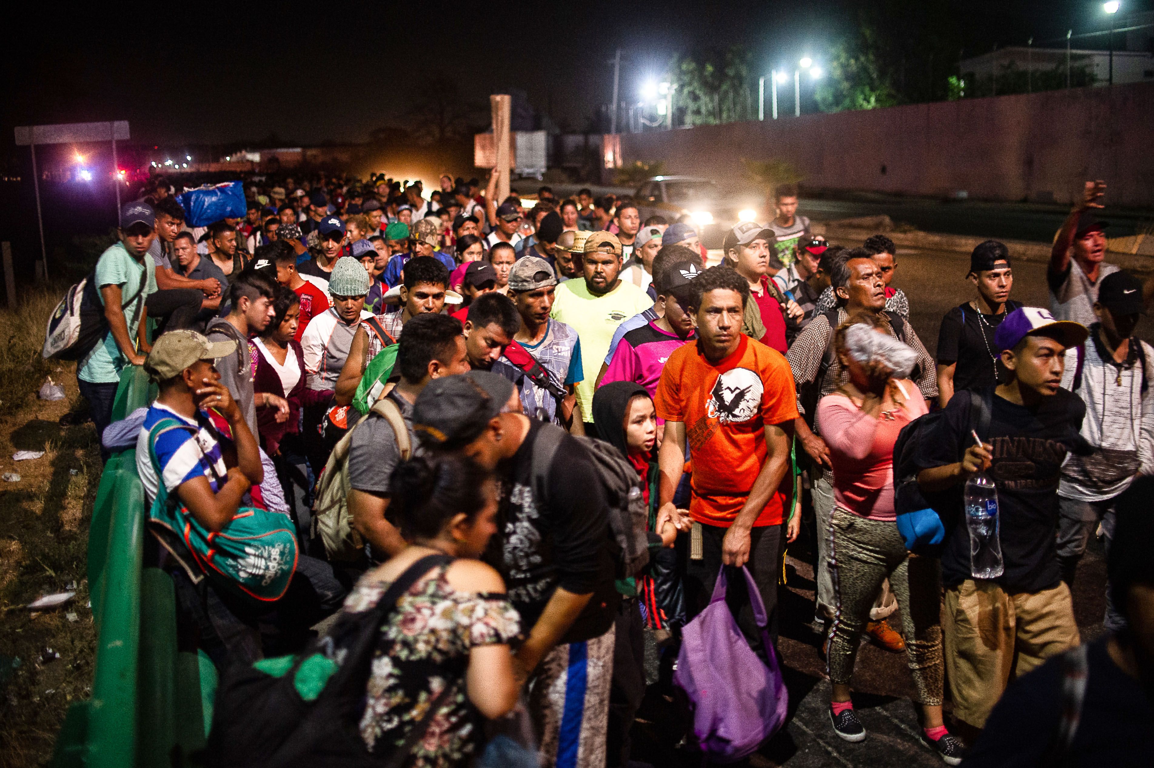 Van o no pandilleros en la reciente caravana de migrantes que