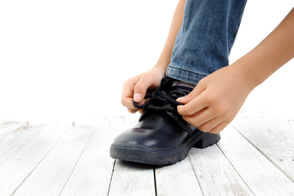 Estos zapatos est n prohibidos si tiene problemas de columna