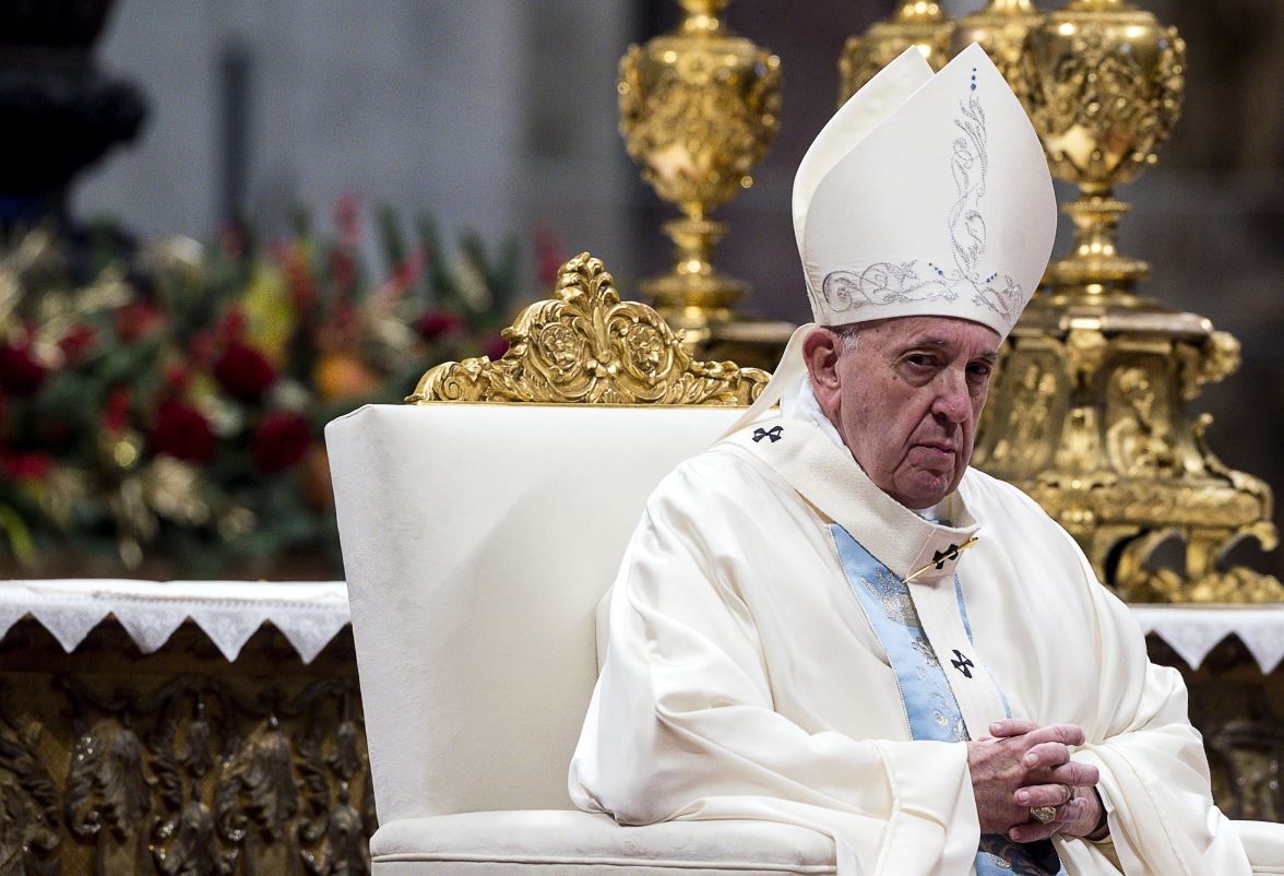 El papa Francisco denuncia la violencia contra las mujeres ...