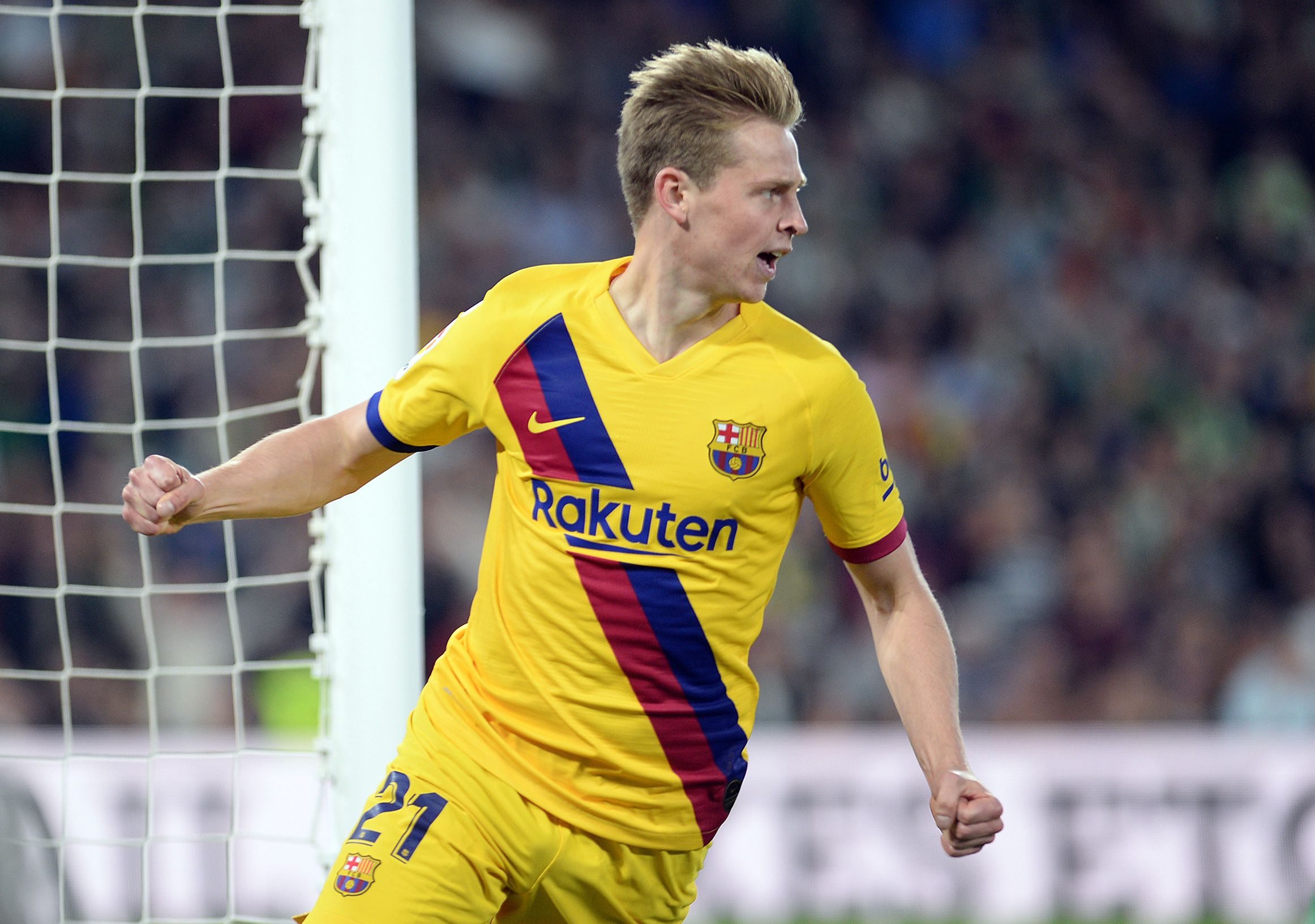 Frenkie de Jong es un ocho... ¿o un cuatro? en el Barcelona