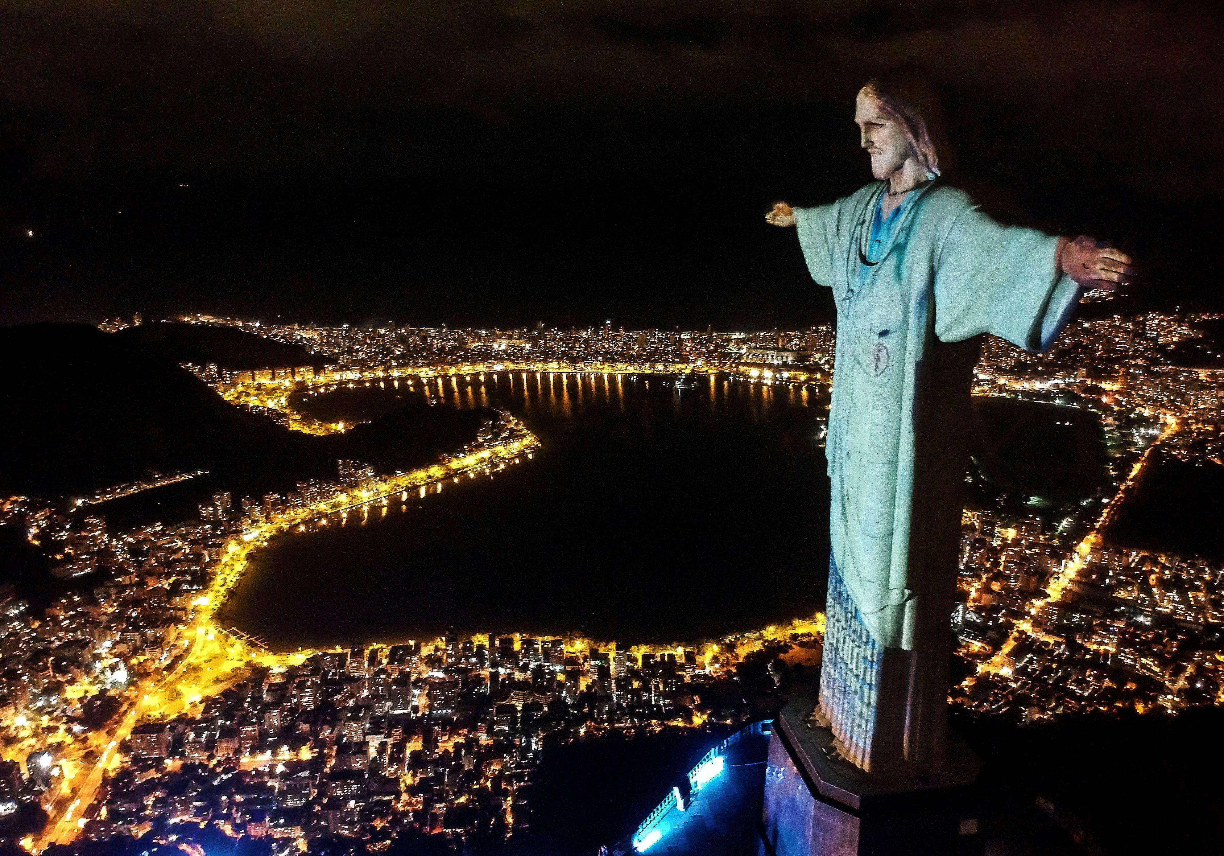 Статуя иисуса христа рио. Можно ли россиянам летать в Рио-де-Жанейро.