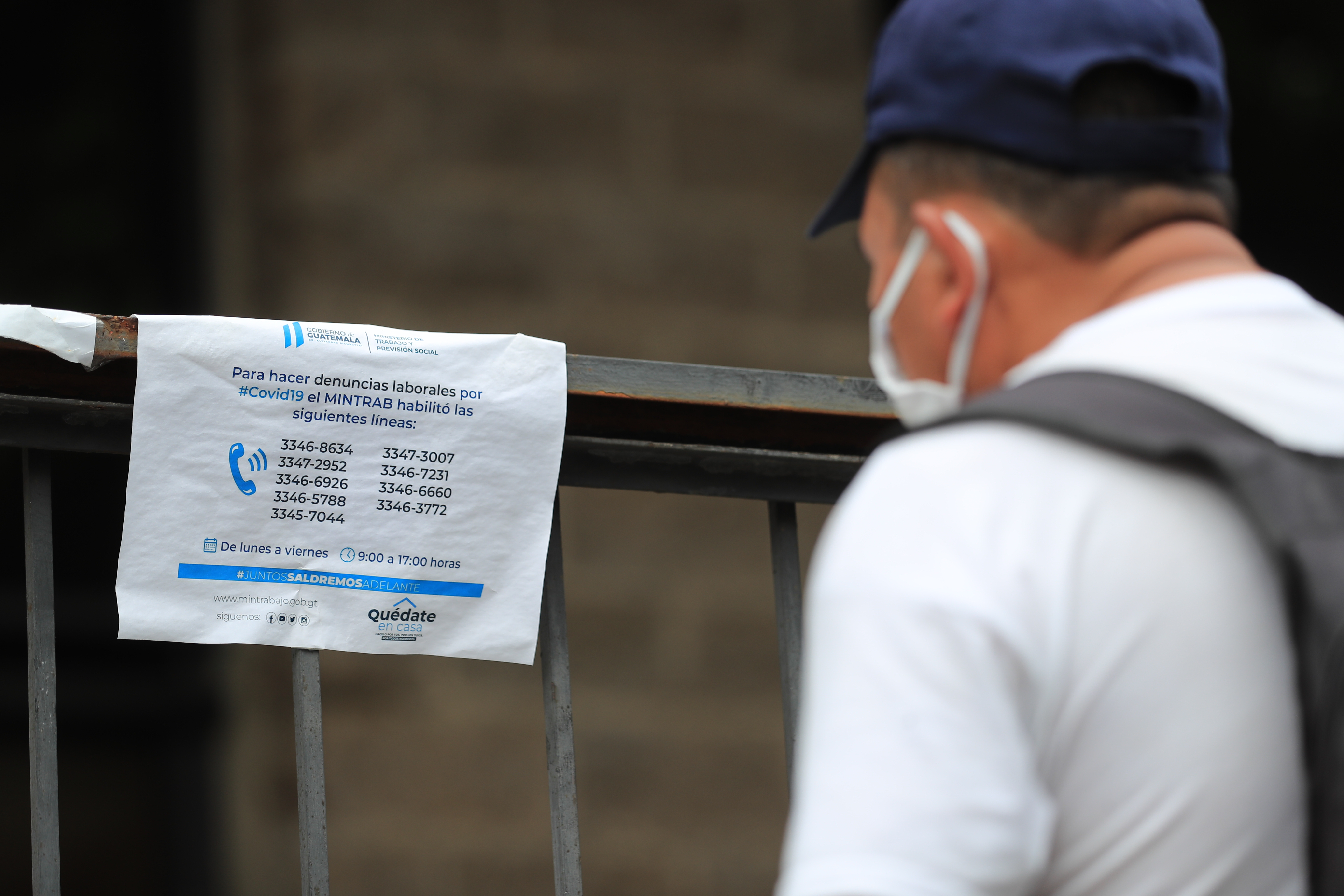 El Gobierno prepara una iniciativa de ley para reorientar los recursos que aprobó el Congreso para los programas de apoyo social por los efectos del covid-19. (Foto Prensa Libre: Juan Diego González)