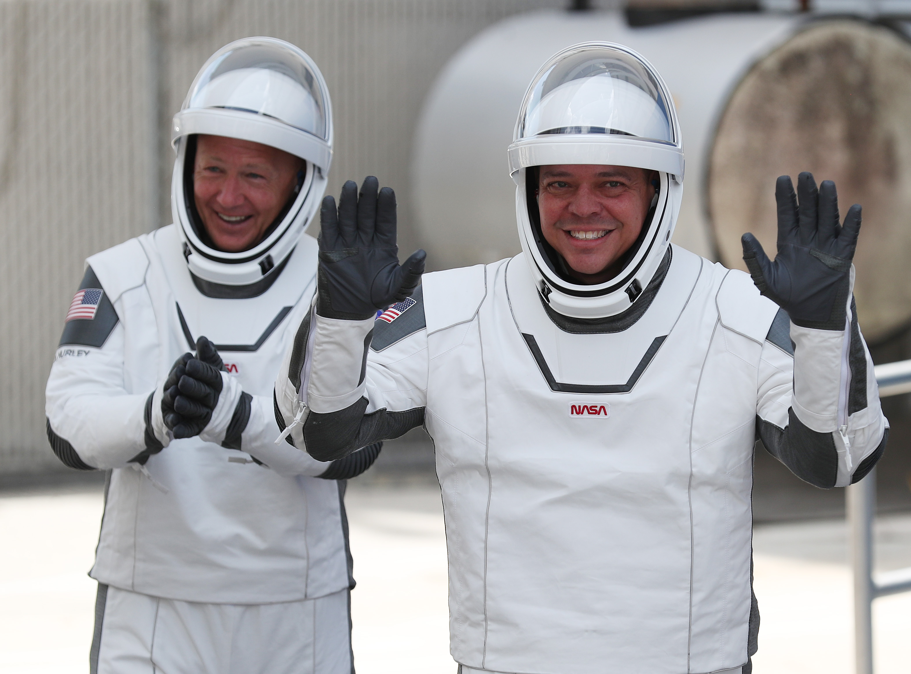 Astronautas De Estados Unidos Se Preparan Para Volver A La Tierra Desde ...