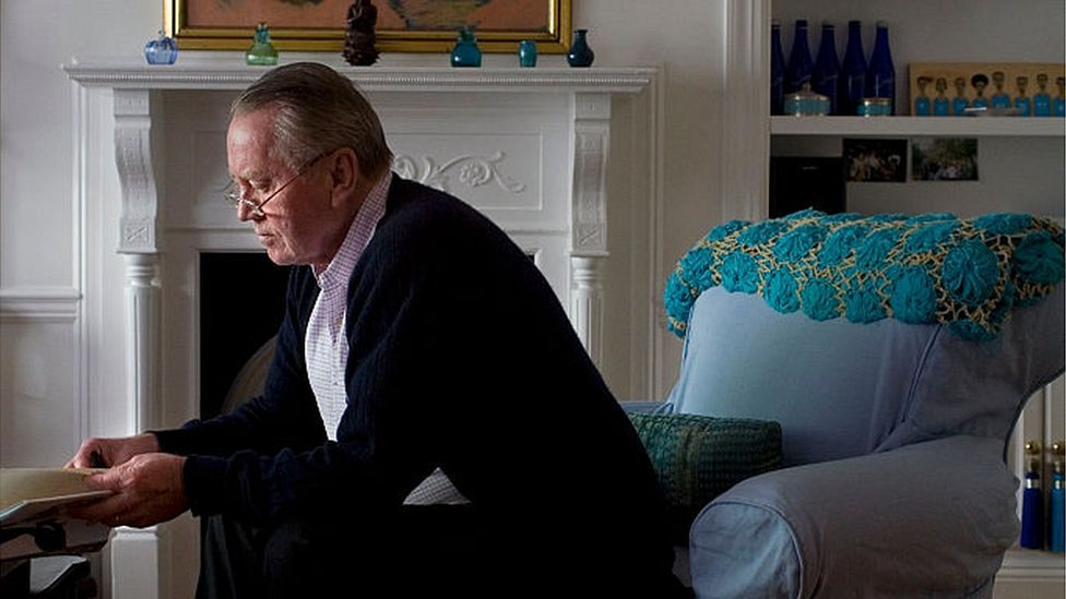 Chuck Feeney ha logrado su objetivo de regalar toda su fortuna. GETTY IMAGES