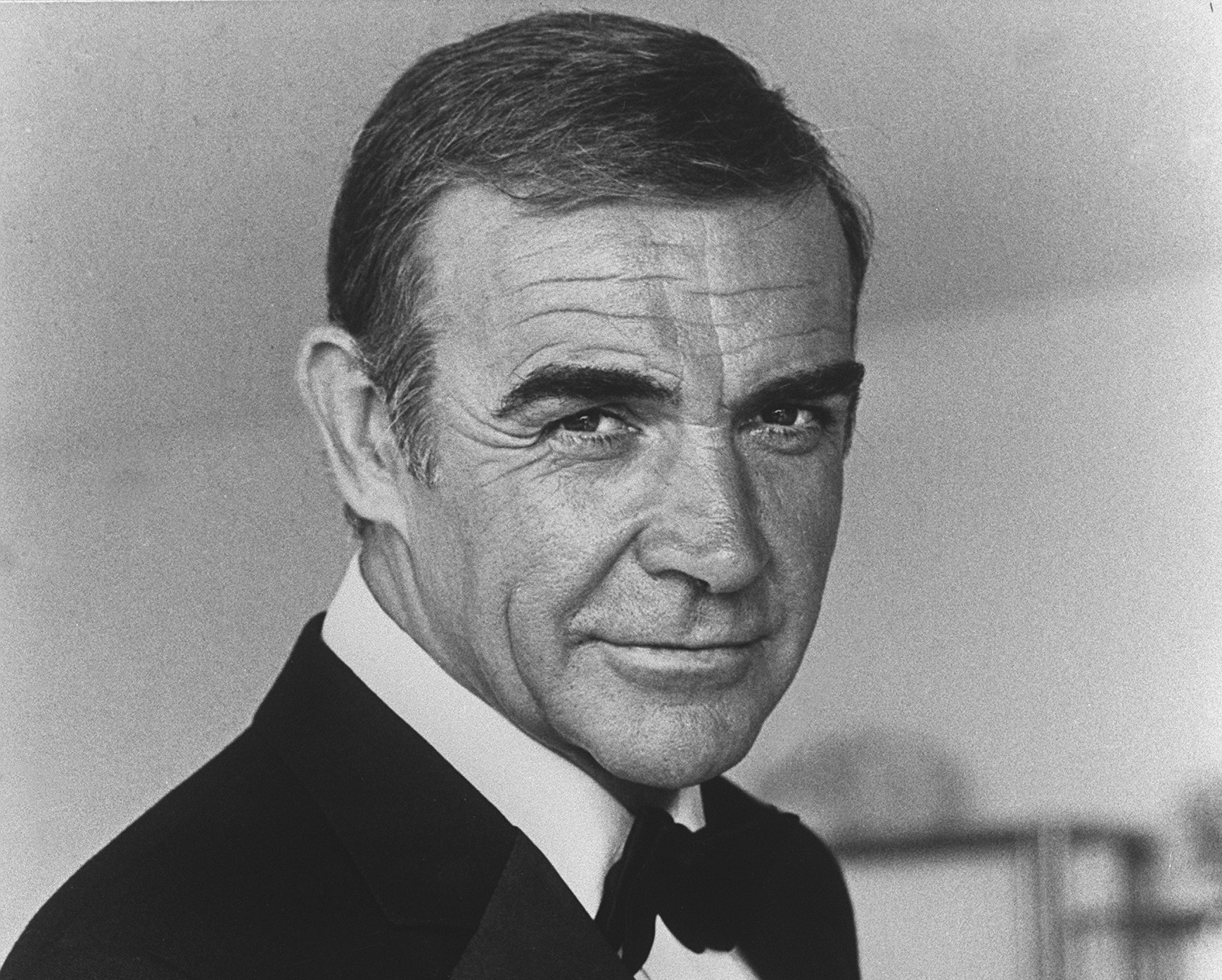 Sean Connery Y El Agente 007 En Su Lucha Contra El Trafico De Drogas Y Diamantes Prensa Libre