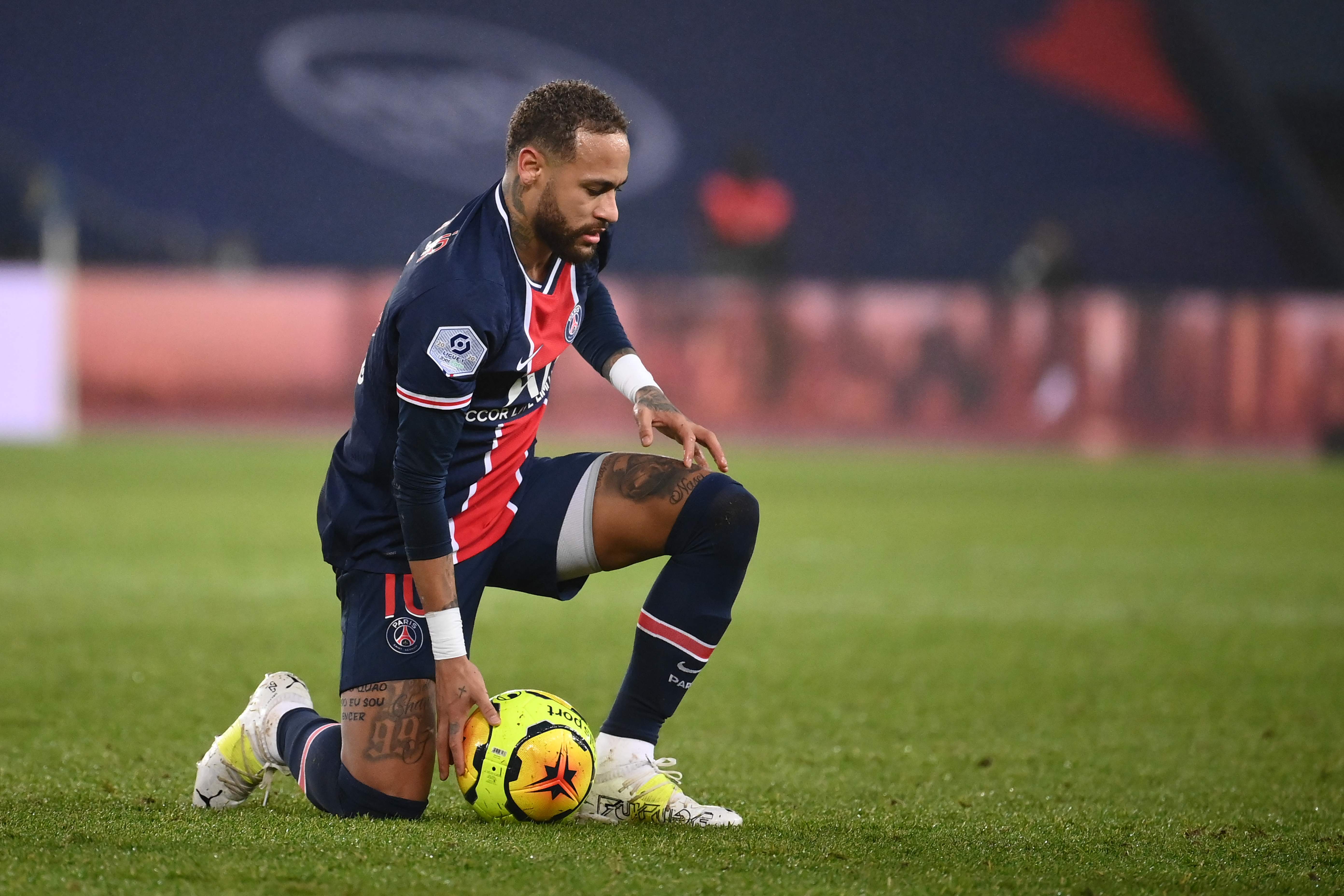 Neymar ha organizado una fiesta con 500 invitados que pretende dure cinco días. (Foto Prensa Libre: AFP)