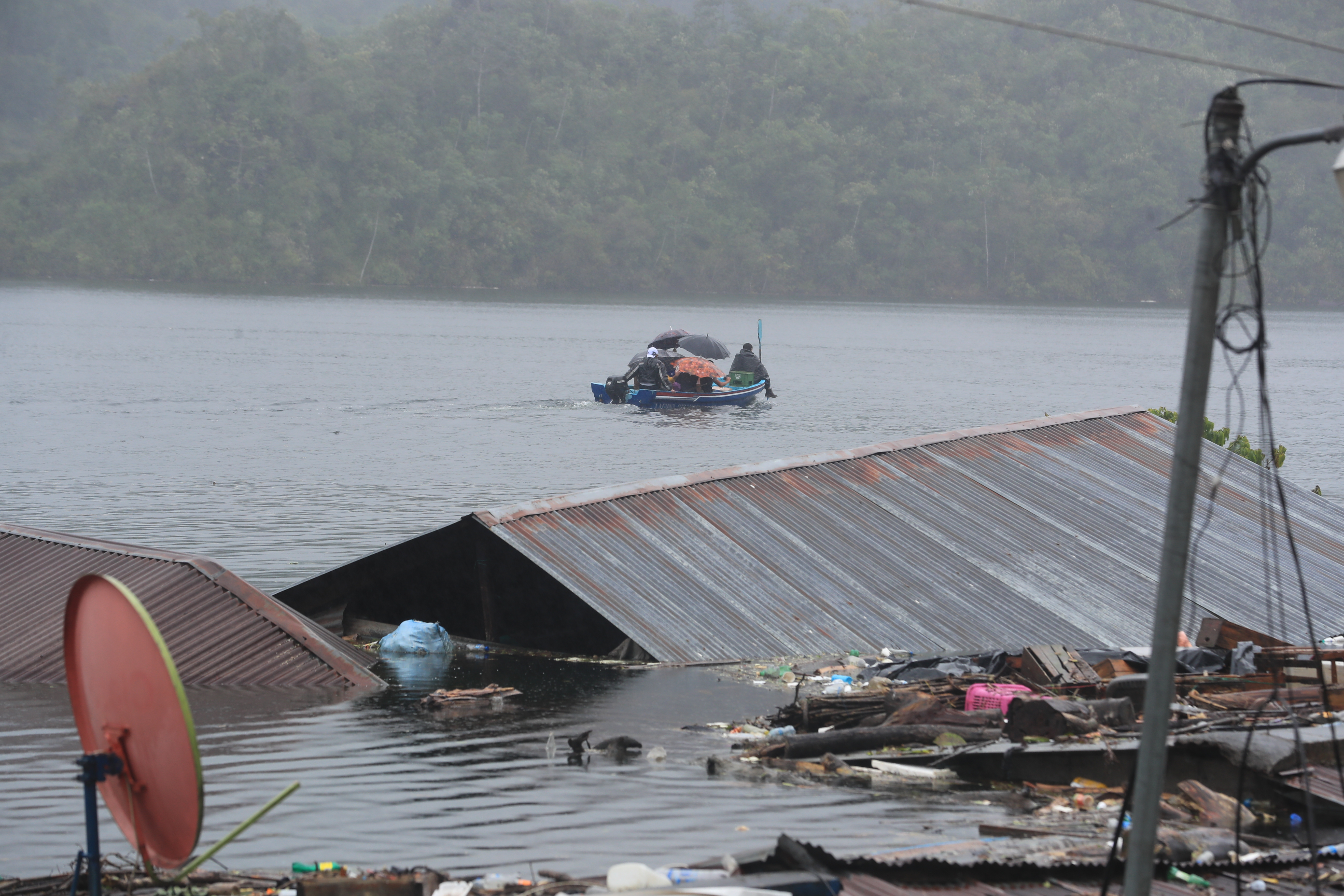 Guatemala es un país altamente vulnerable al cambio climático. Inundación en Campur, Alta Verapaz, durante el paso de ETA e Iota, en 2020. (Foto Prensa Libre: Juan Diego González)