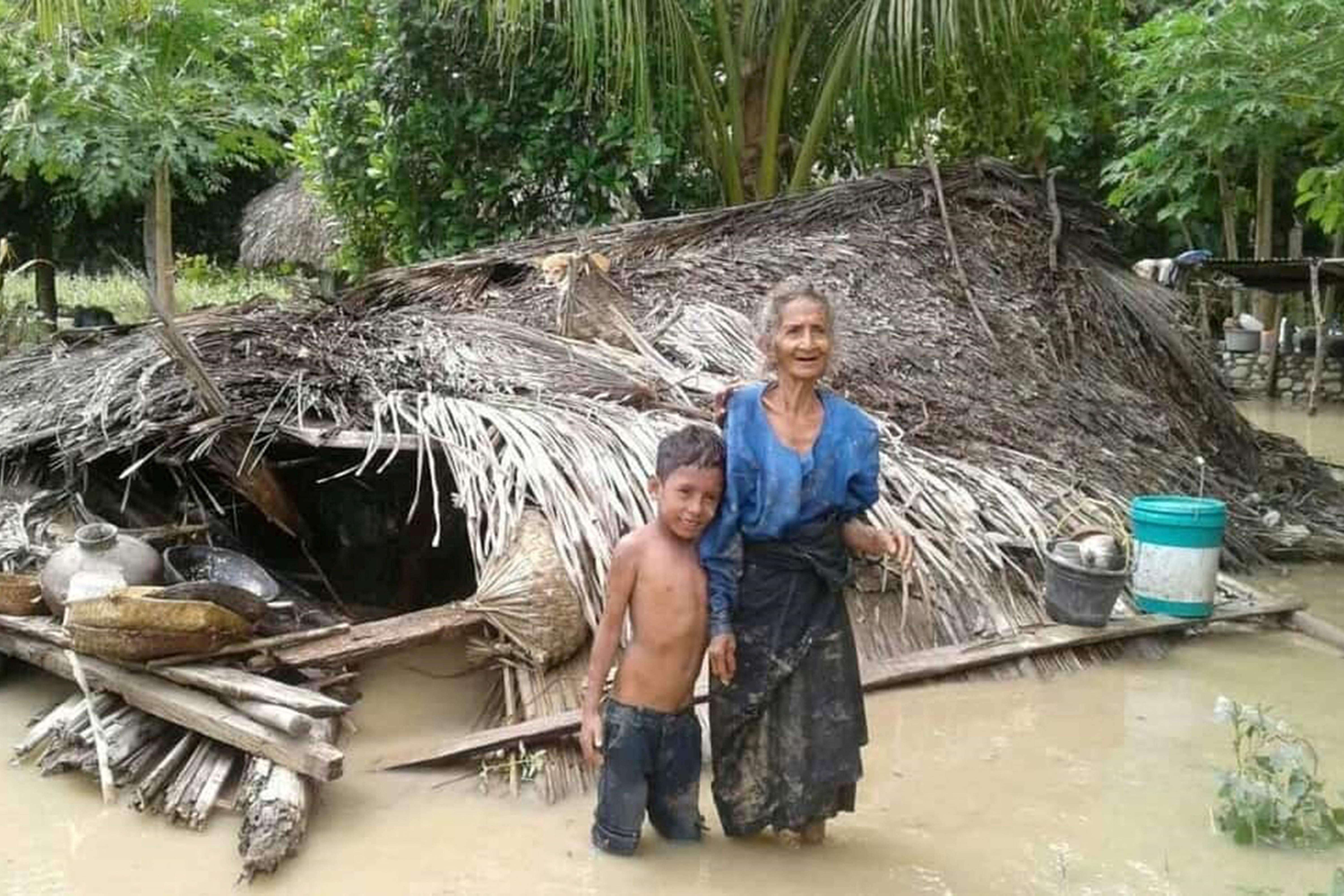 Al menos 44 muertos por inundaciones en Indonesia