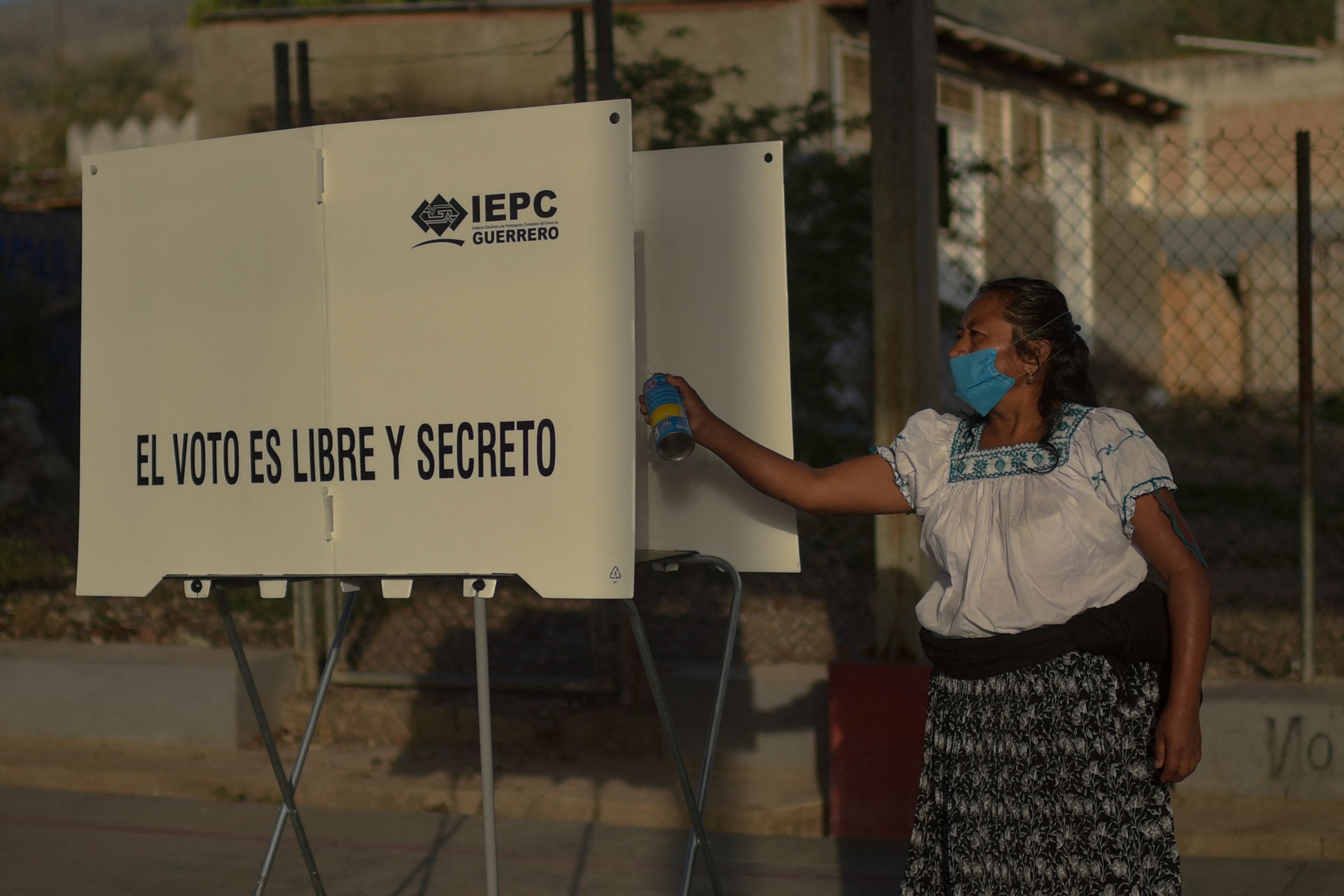 Millones de mexicanos están llamados a votar este domingo 6 de junio. (Foto Prensa Libre: AFP)