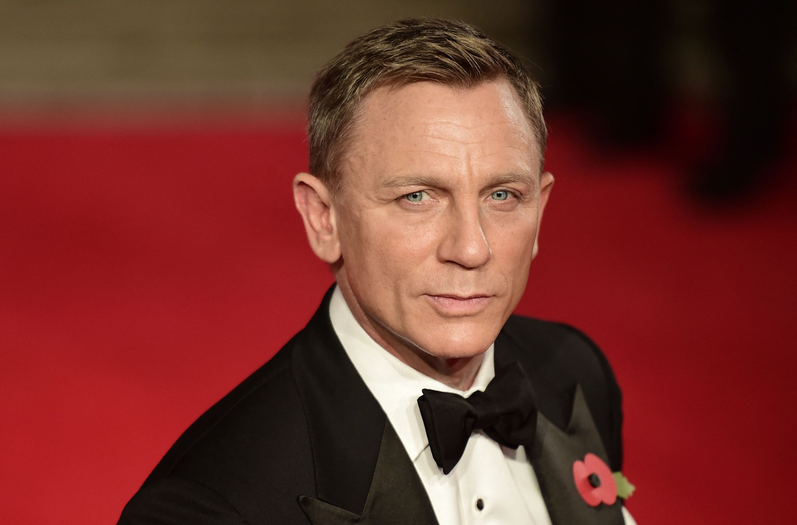 (FILES) In this file photo taken on October 26, 2015 British actor Daniel Craig arrives for the world premiere of the new James Bond film 'Spectre' at the Royal Albert Hall in London. - After 15 years playing the legendary British spy James Bond, Daniel Craig is making way for a new generation of actors after his fifth film, "No Time To Die", which has its world premiere in London on Tuesday. (Photo by Leon NEAL / AFP)