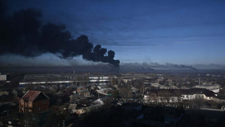 Ucrania y Rusia: las primeras imágenes de los ataques rusos en territorio ucraniano 123397786_gettyimages-1238719428