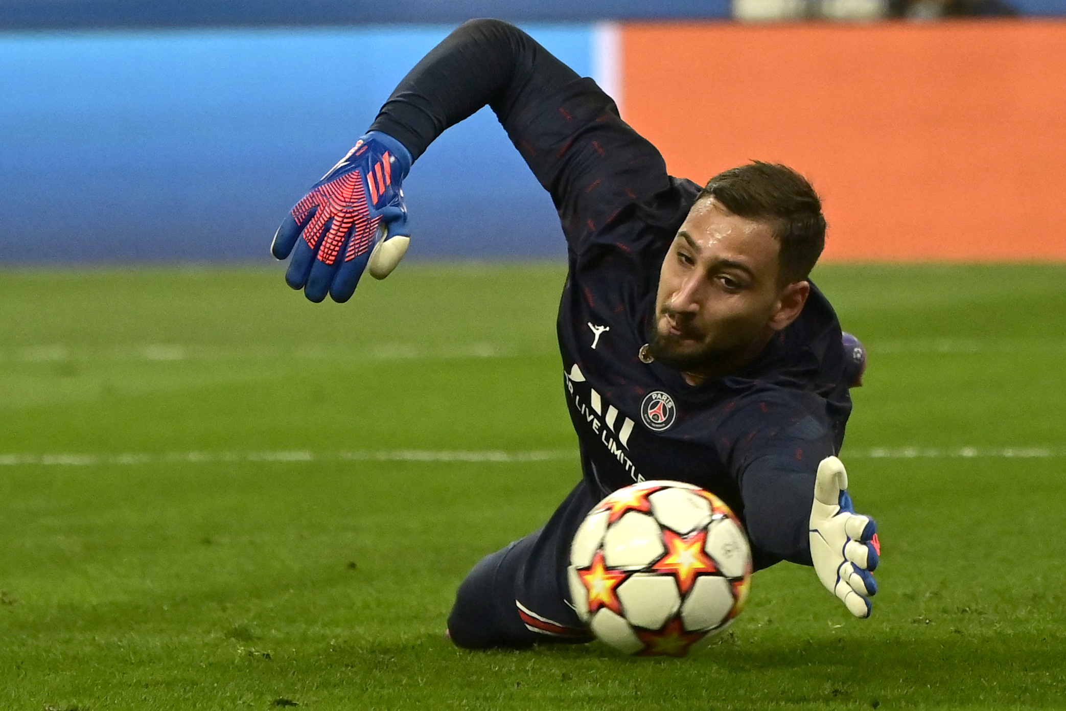 Donnarumma Reaparece Tras La Eliminación Ante El Real Madrid: "Los Dos ...