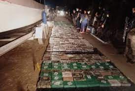 El 25 de septiembre de 2021 las autoridades incautaron 515 paquetes con cocaína valorados en Q53 millones. (Foto: Prensa Libre Ministerio Público)