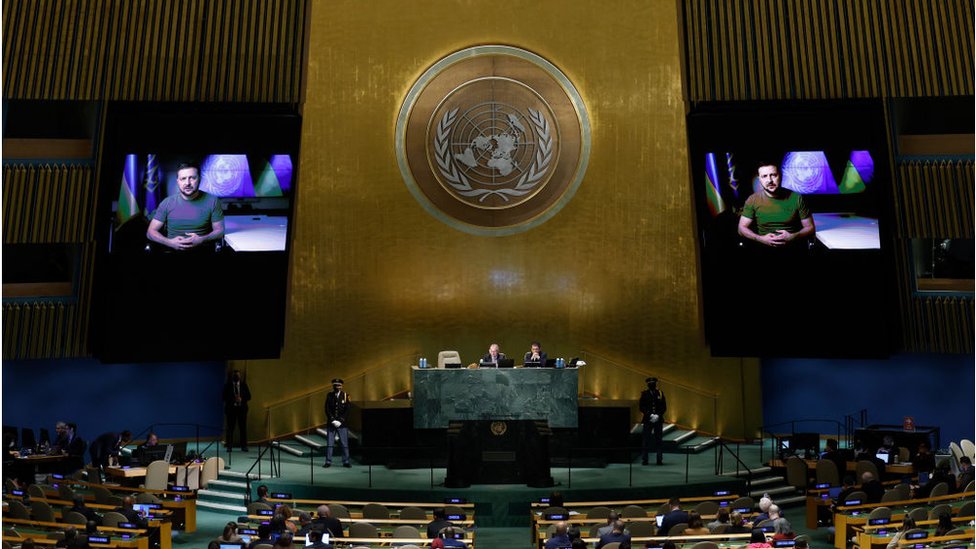 En un video pregrabado, el líder ucraniano pidió la creación de un tribunal de guerra especial. (GETTY IMAGES)