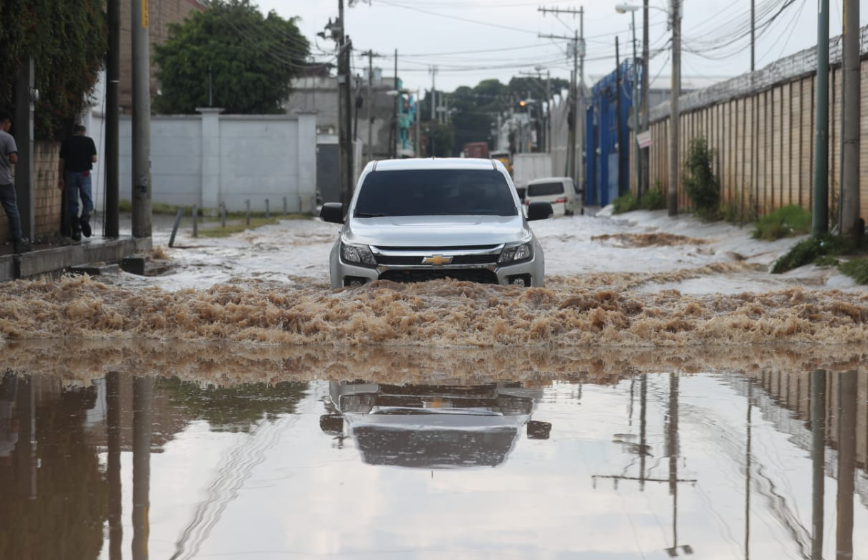 Inundación zona 4 de Mixco