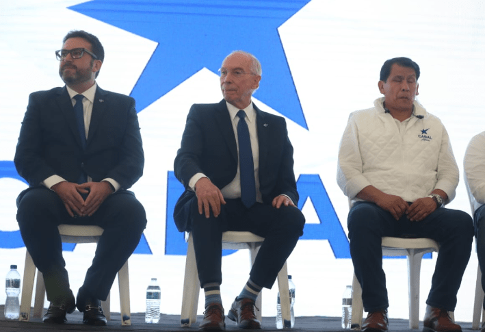 Asamblea del Partido Cabal. (Foto Prensa Libre: Juan Diego González)

