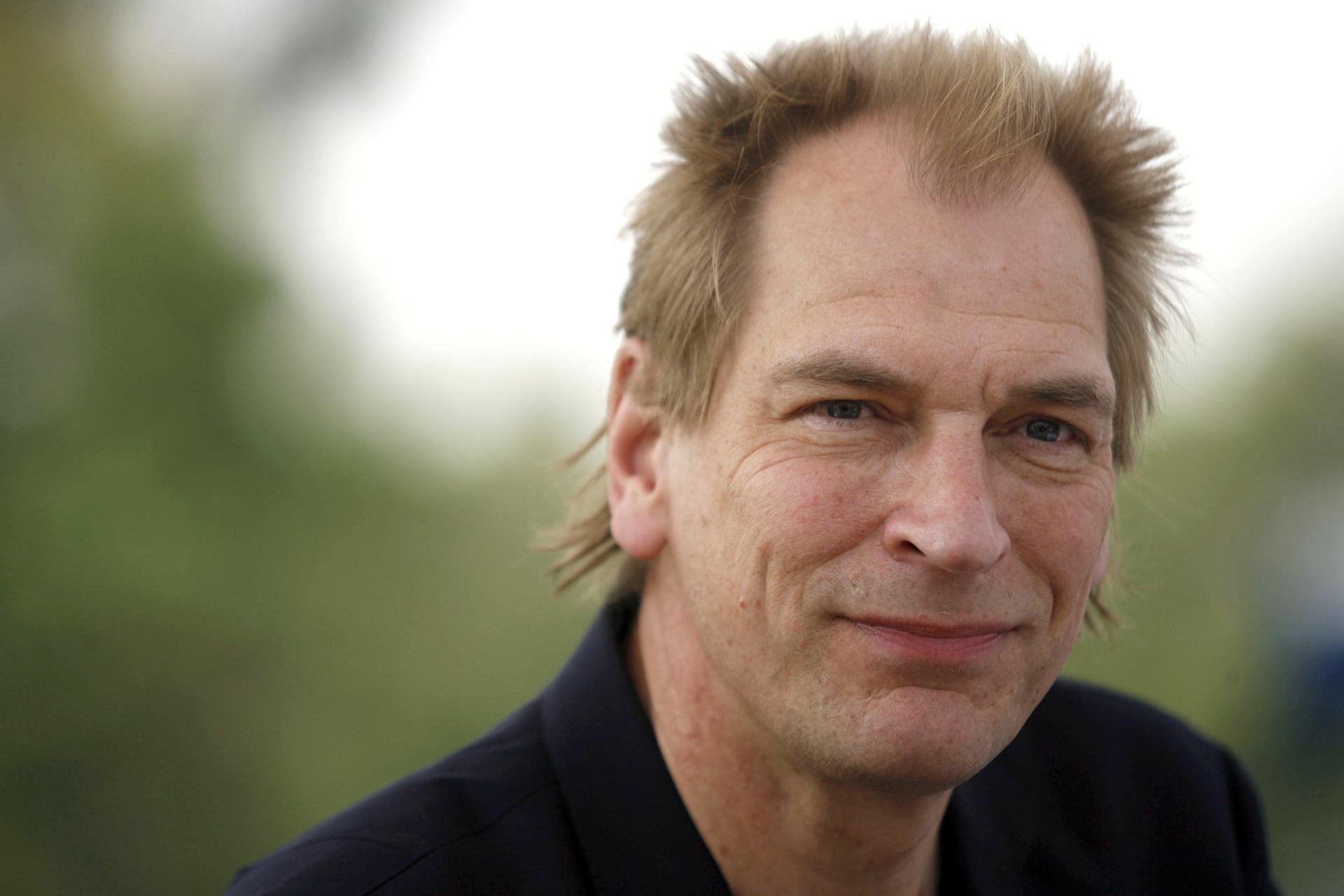 Julian Sands