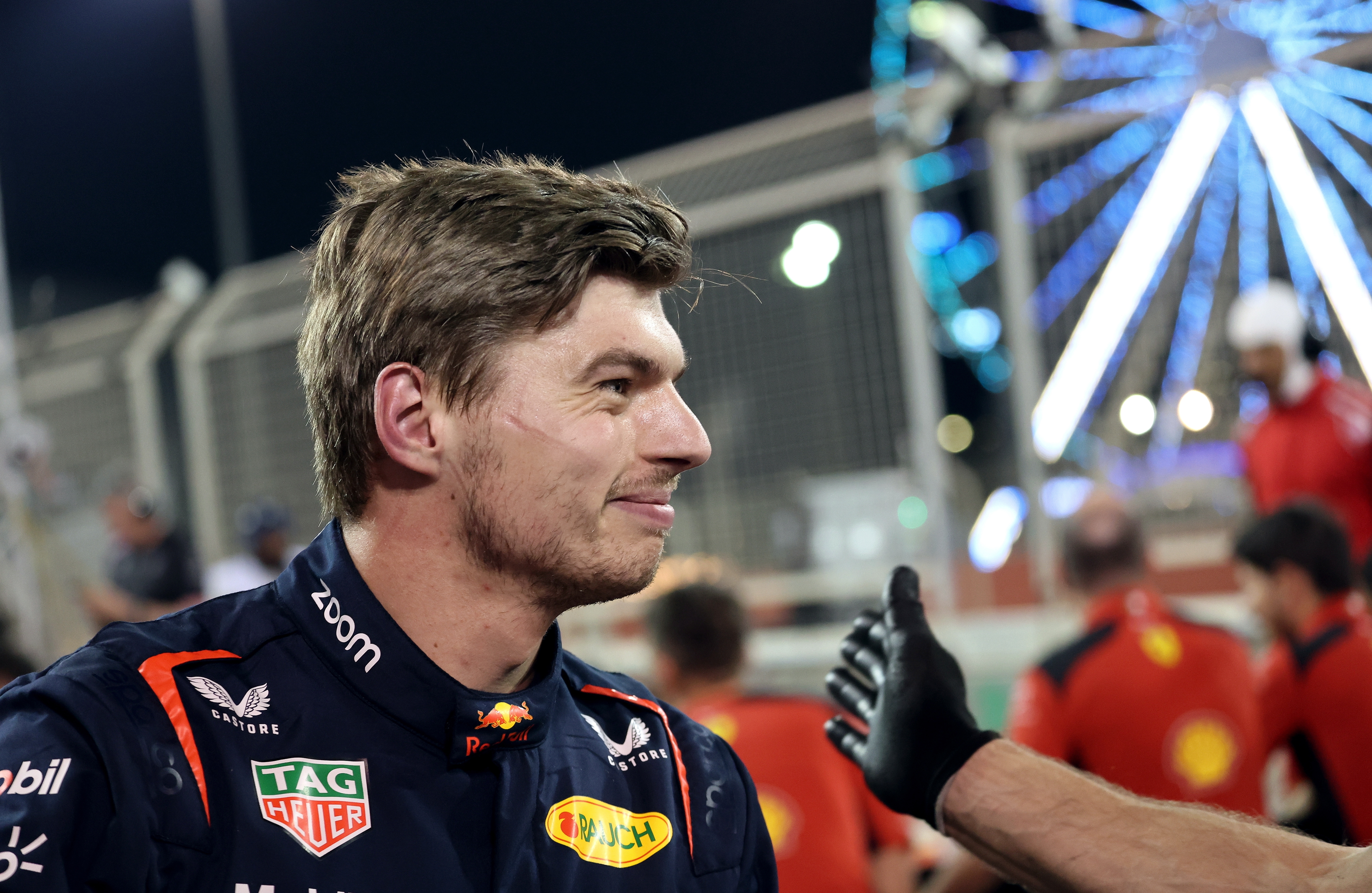 El piloto neerlandés Max Verstappen luego de tomar la pole. Foto Prensa Libre (EFE)