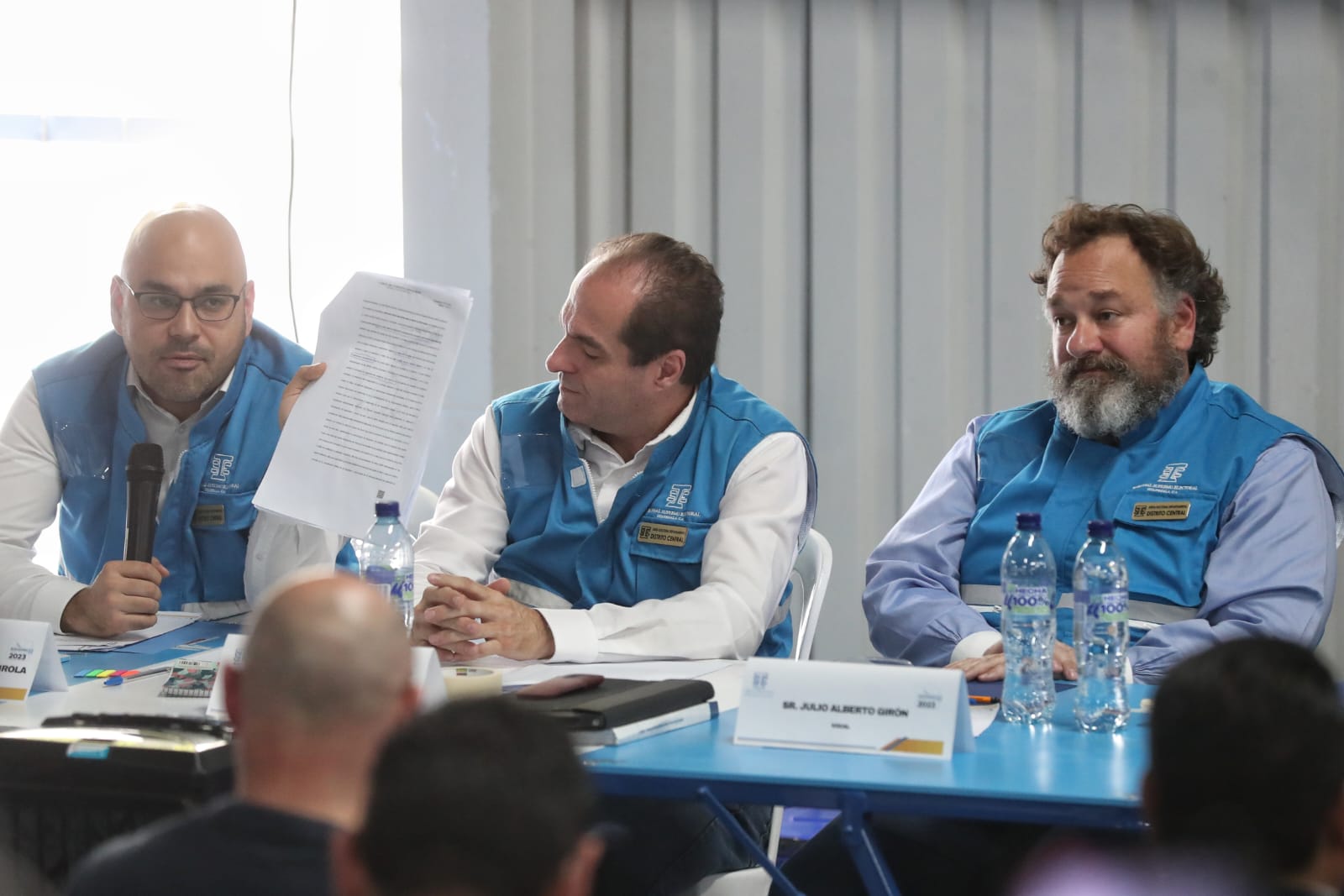 La Junta Electoral del Distrito Central en audiencia de revisión de escrutinios de la capital luego de las elecciones generales del 25 de junio. (Foto Prensa Libre: Esbin García) 