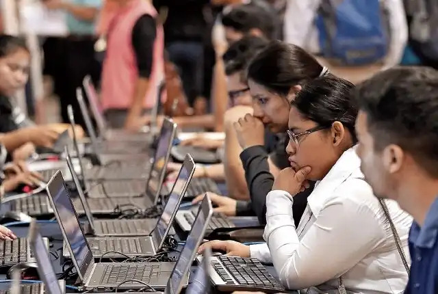 trabajadores computadoras asalariados ISR