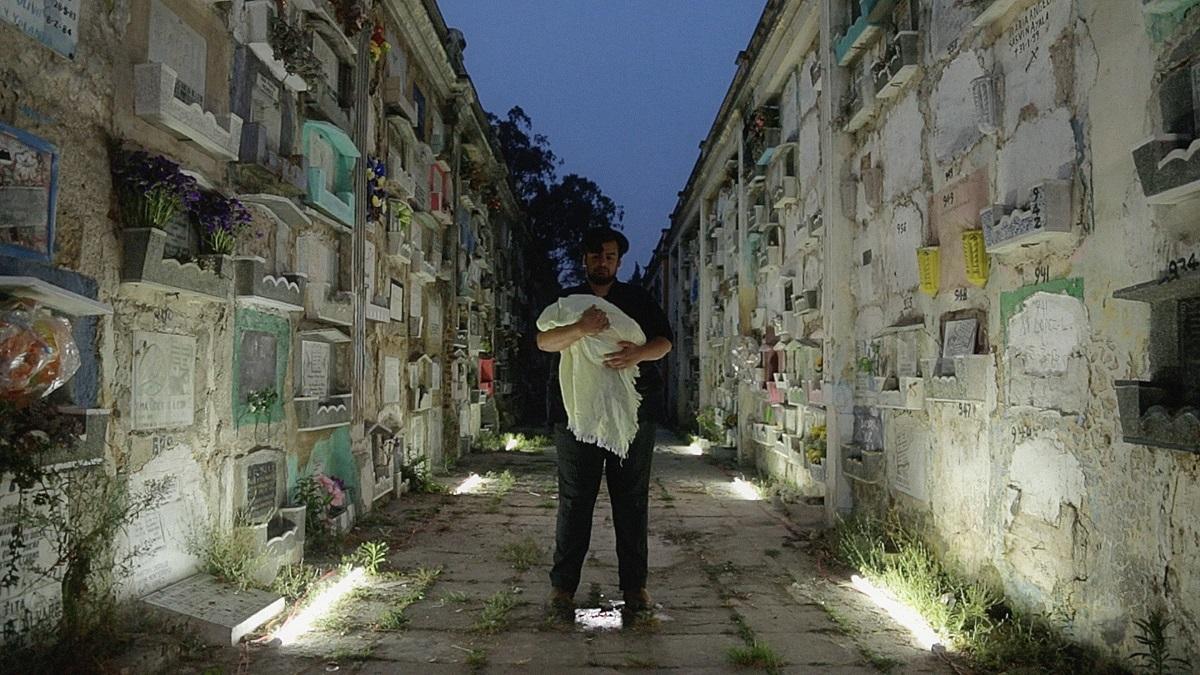 Naufus en el Cementerio General de Guatemala.

Naufus Ramírez-Figueroa