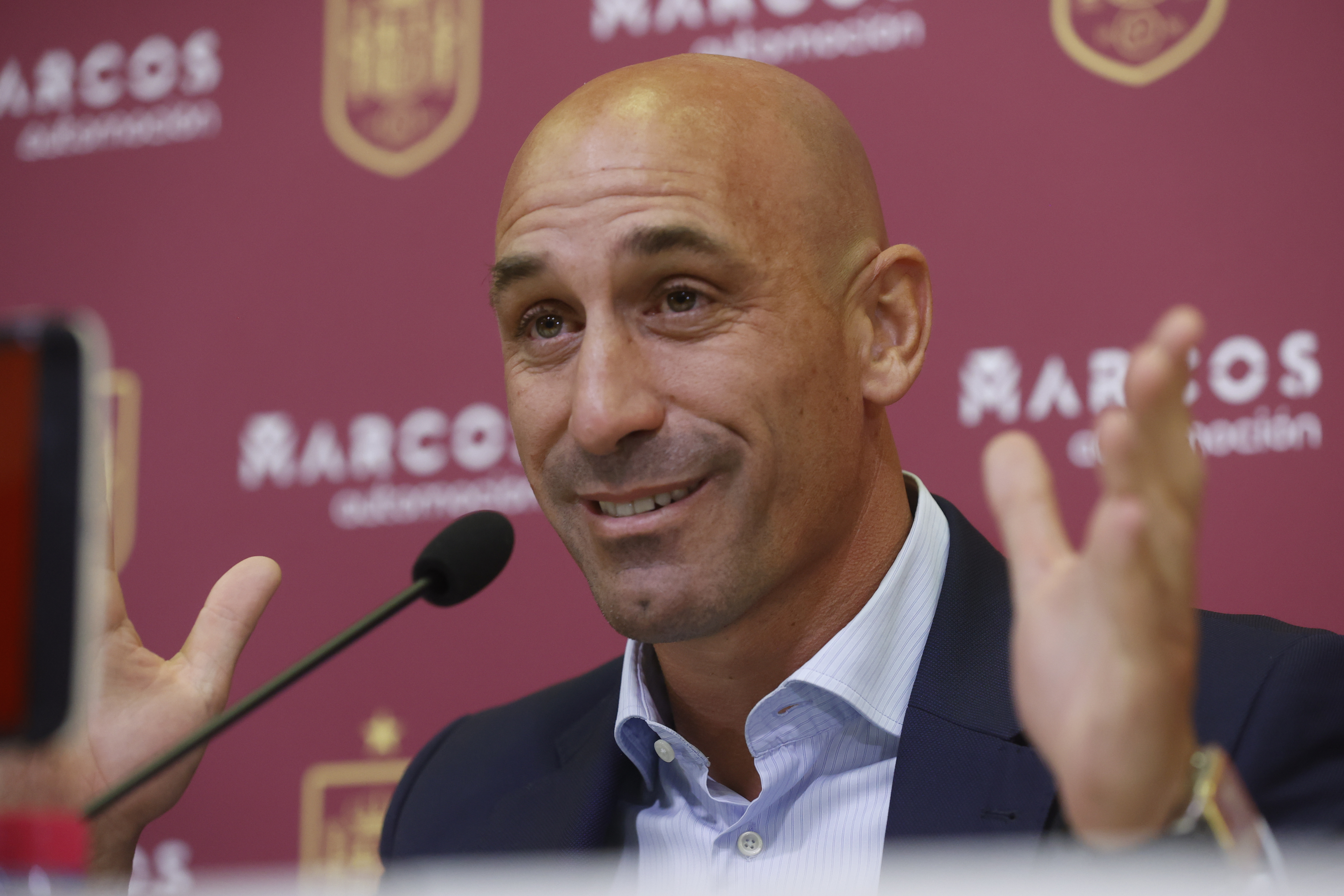 Luis Rubiales, hasta ahora presidente de la Real Federación Española de Fútbol (RFEF) y suspendido durante 90 días por la FIFA, ha anunciado este domingo. (Foto Prensa Libre: EFE)