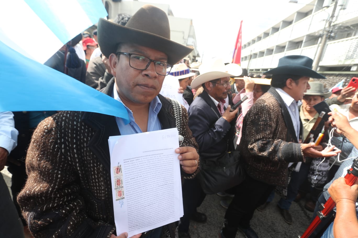 Fotos: Así transcurre el décimo día de bloqueos en el departamento de Guatemala este 11 de octubre de 2023'