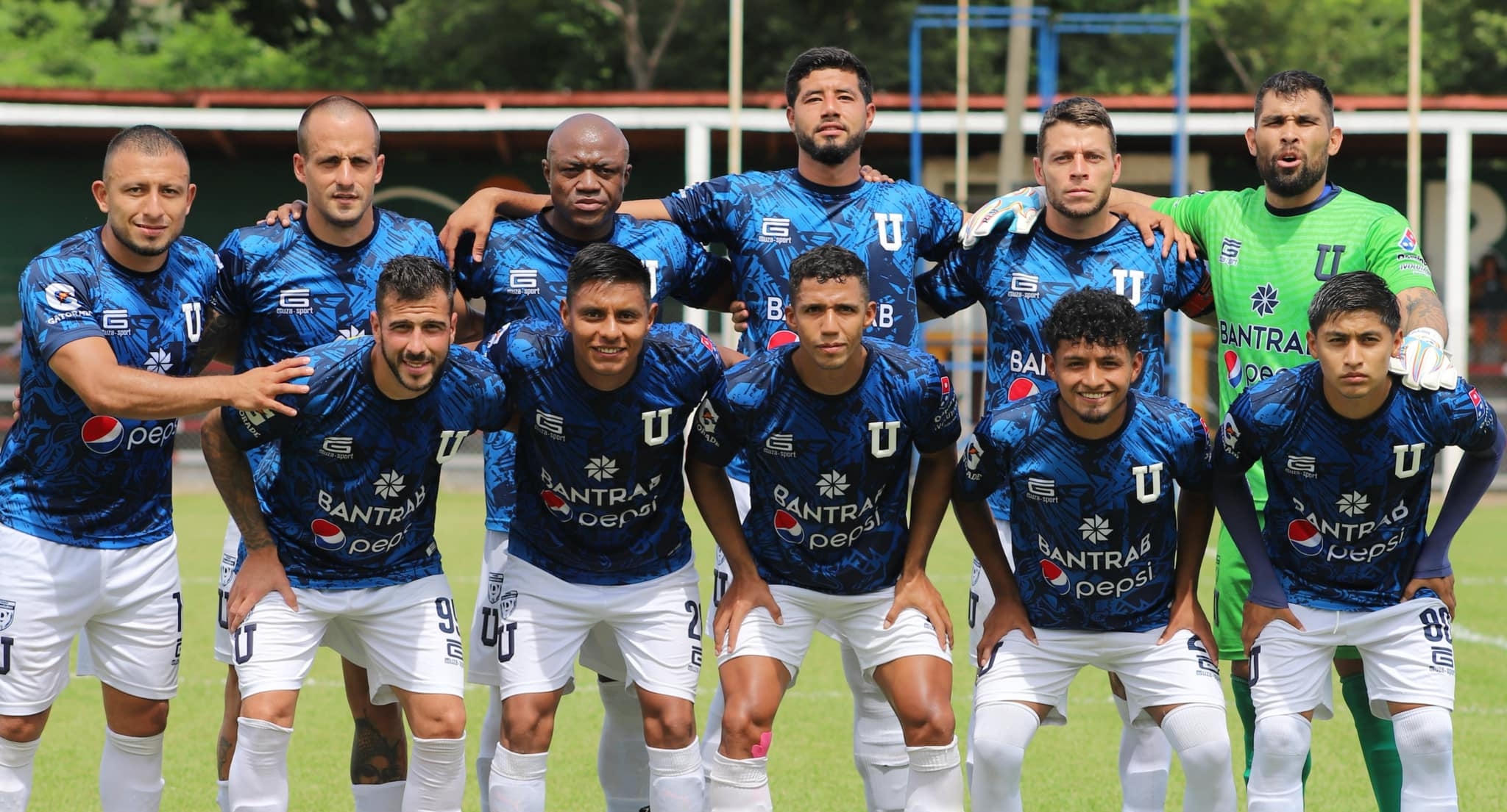 Universidad equipo de futbol