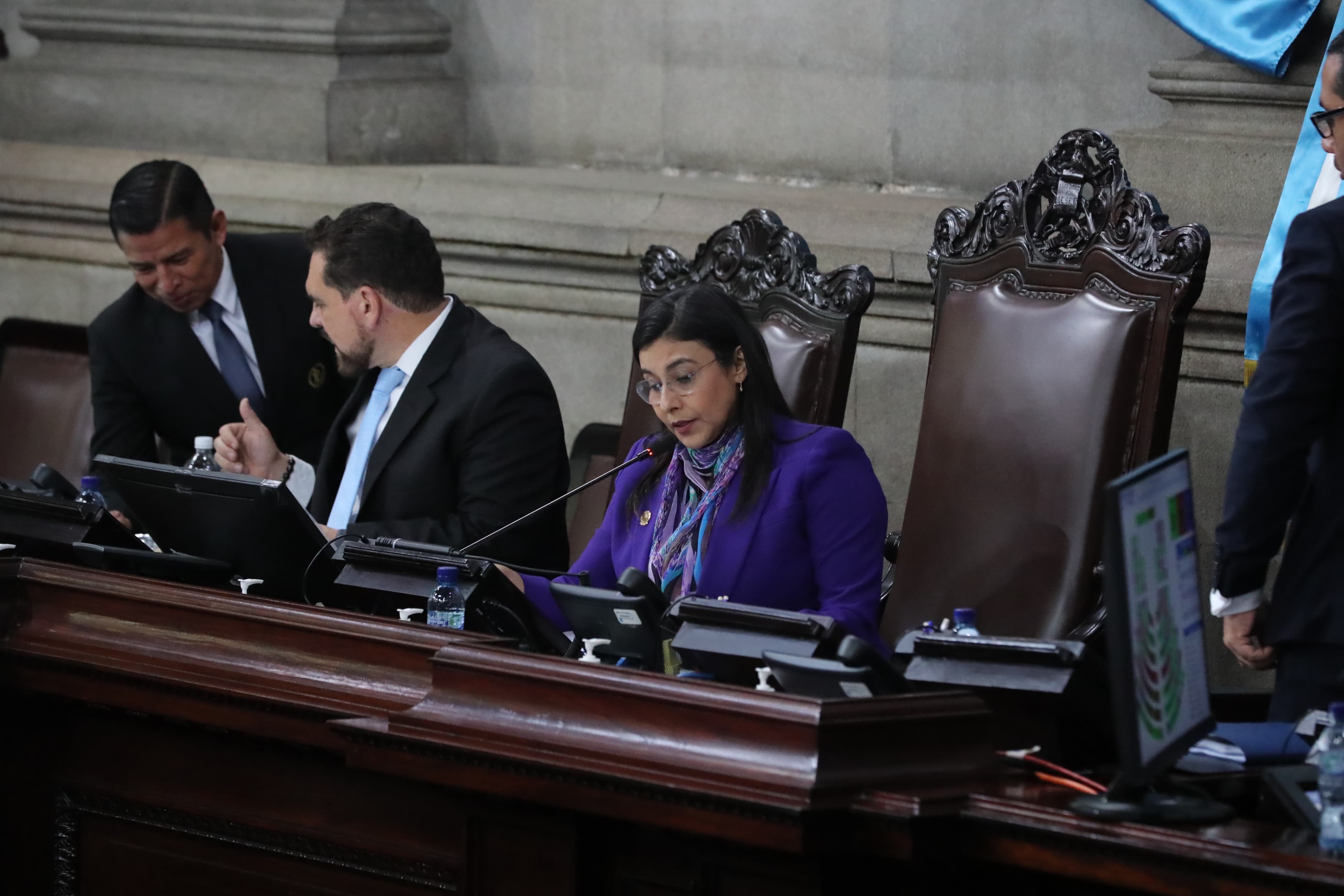 Para esta sesión se encuentra dirigiendo el pleno la presidenta del Congreso, Shirley Rivera. Fotografía: Prensa Libre (Elmer Vargas).