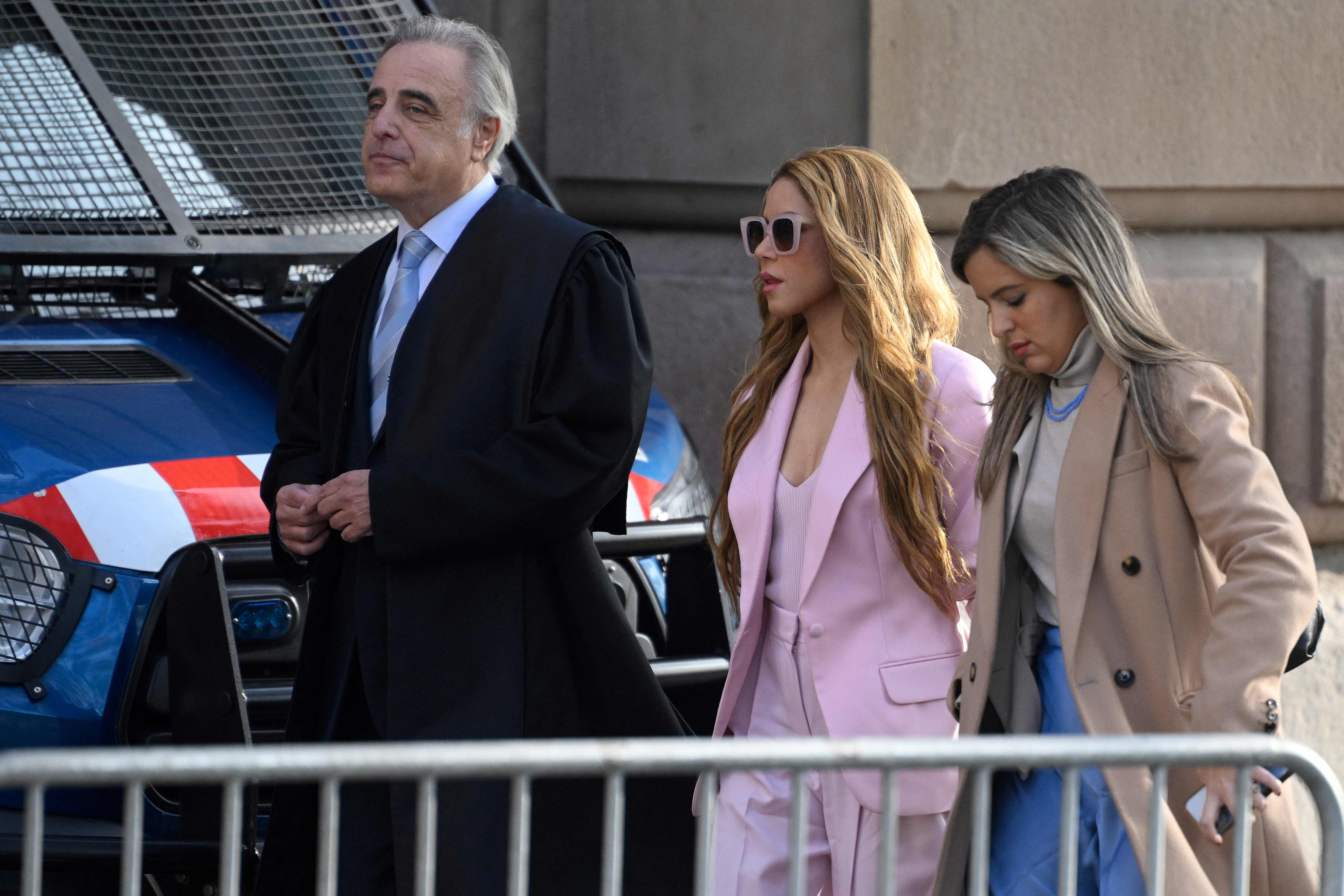 Shakira pacta una multa millonaria y admite el fraude fiscal para evitar la prisión en España'