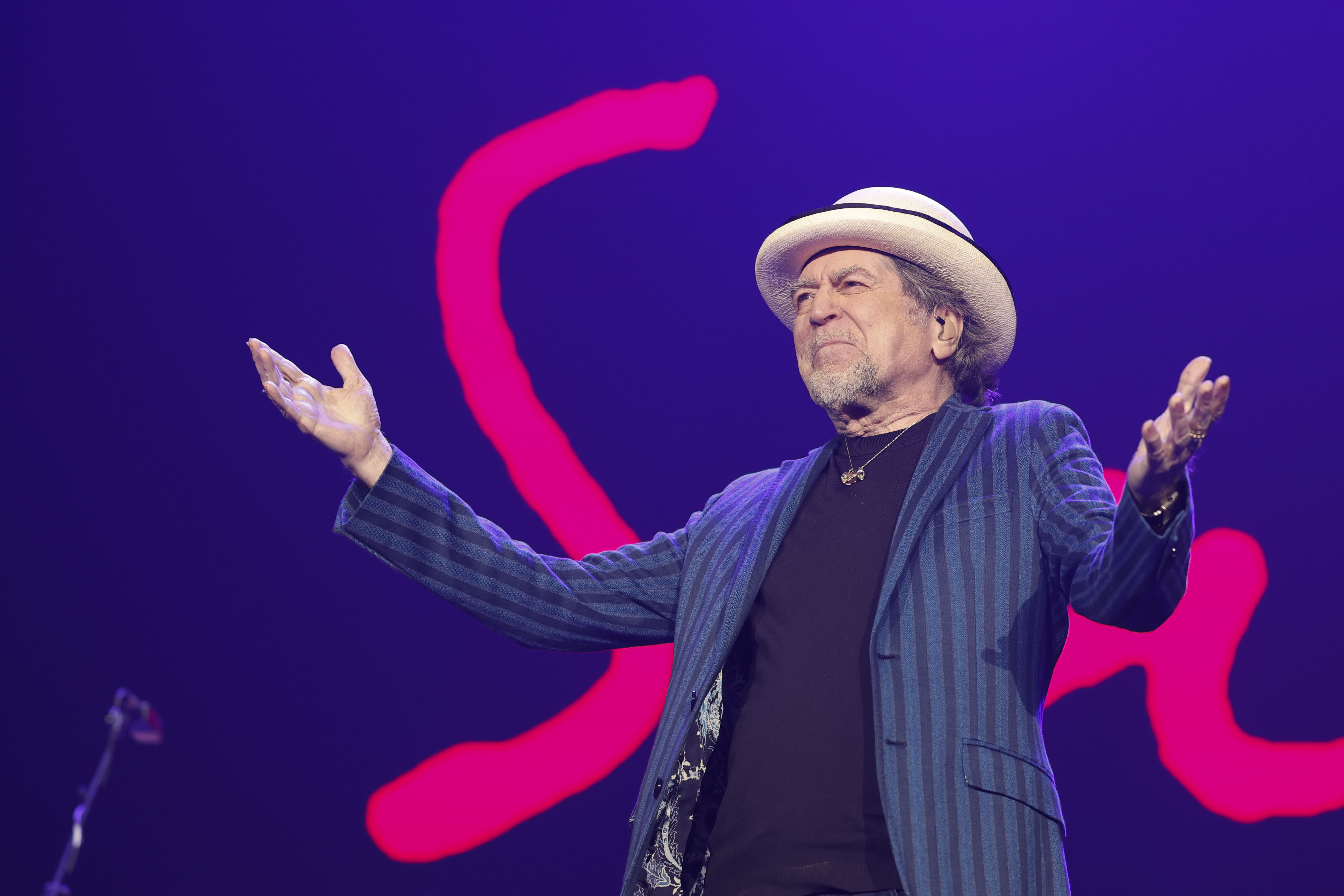 Joaquín Sabina lanza el video "Un último vals", a pocas semanas de su gira de despedida. (Foto Prensa Libre:  EFE/ Javier Lizón)