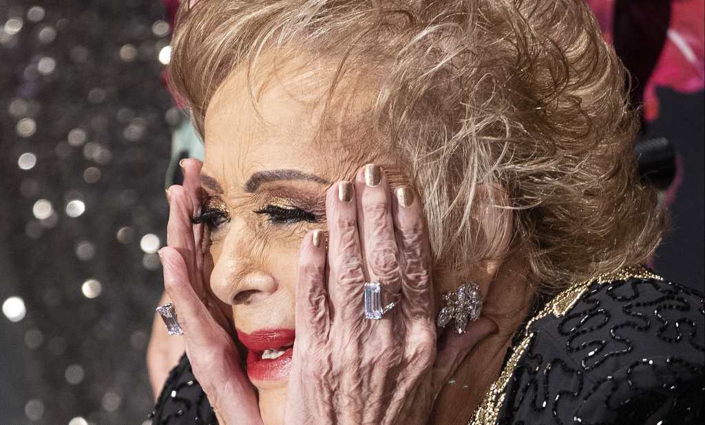 Silvia Pinal festejó con sus hijos sus 94 años de edad.