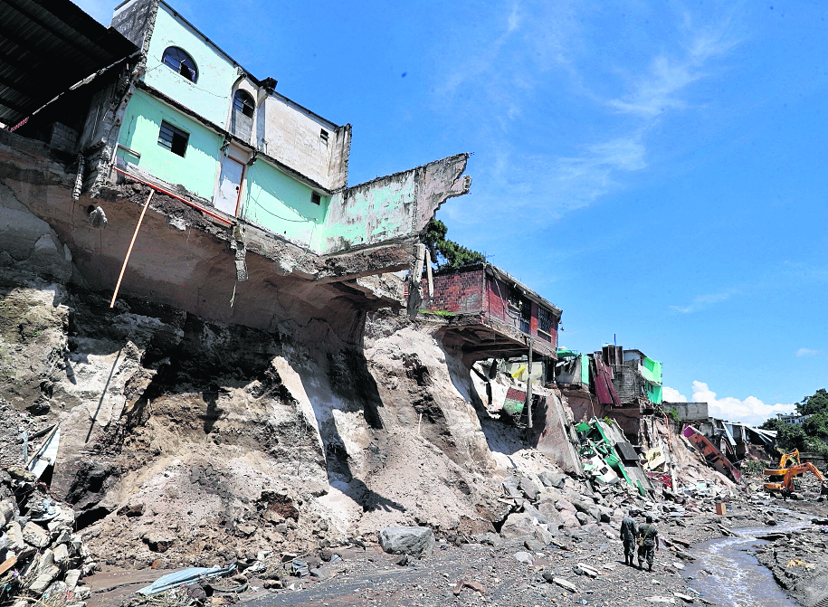 La situación en los sectores 2 y 4 de Villa Hermosa, San Miguel Petapa sigue siendo crítica. (Foto Prensa Libre: Hemeroteca PL)