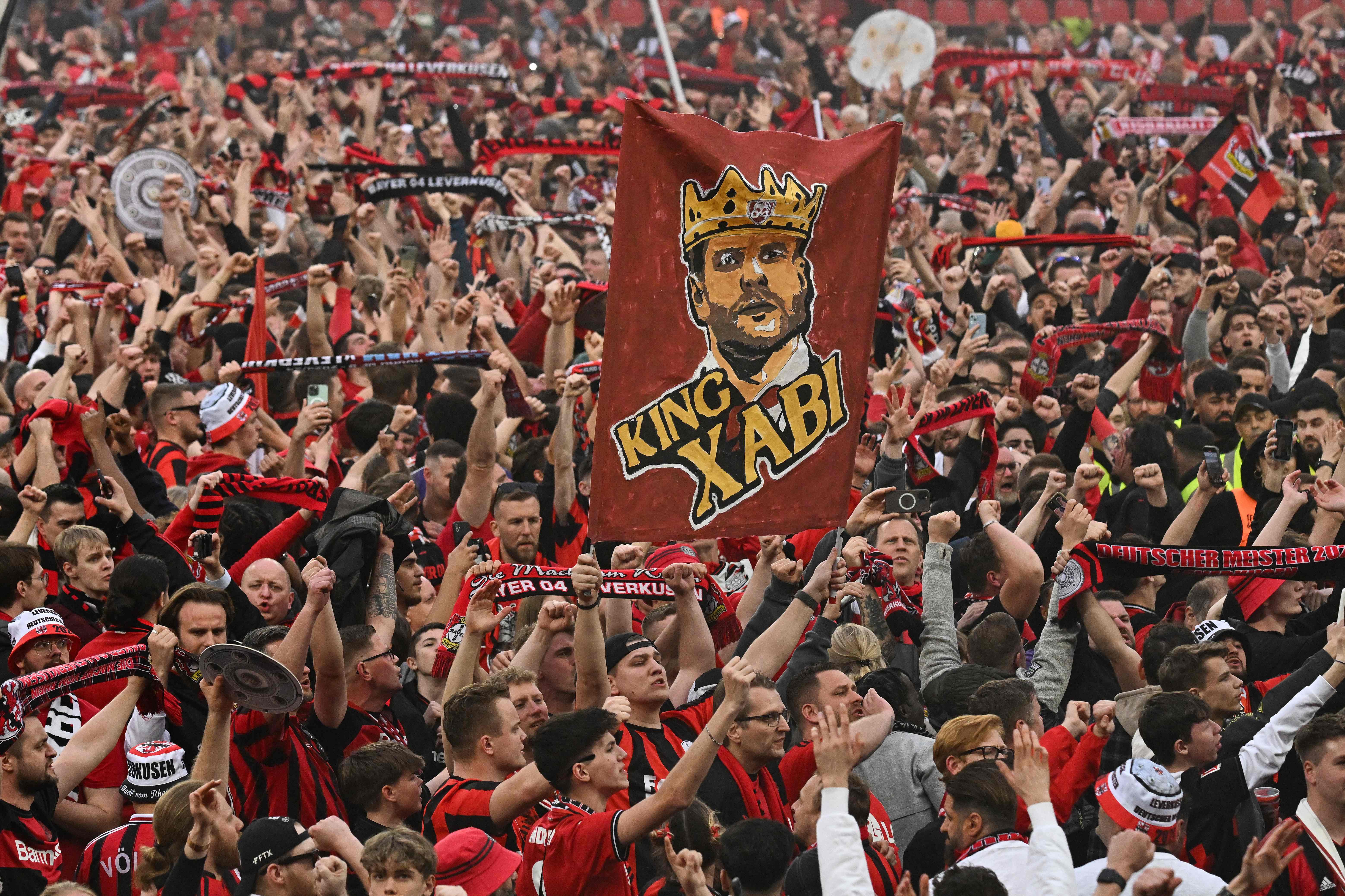 El Leverkusen Gana La Bundesliga Y Sus Aficionados Dedican “Y Viva ...