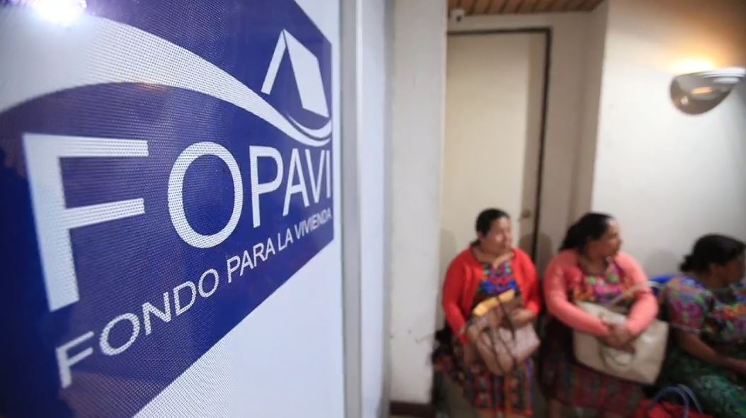 Investigan estafas en el Fopavi, donde decenas de familias han sido afectadas. (Foto Prensa Libre:)