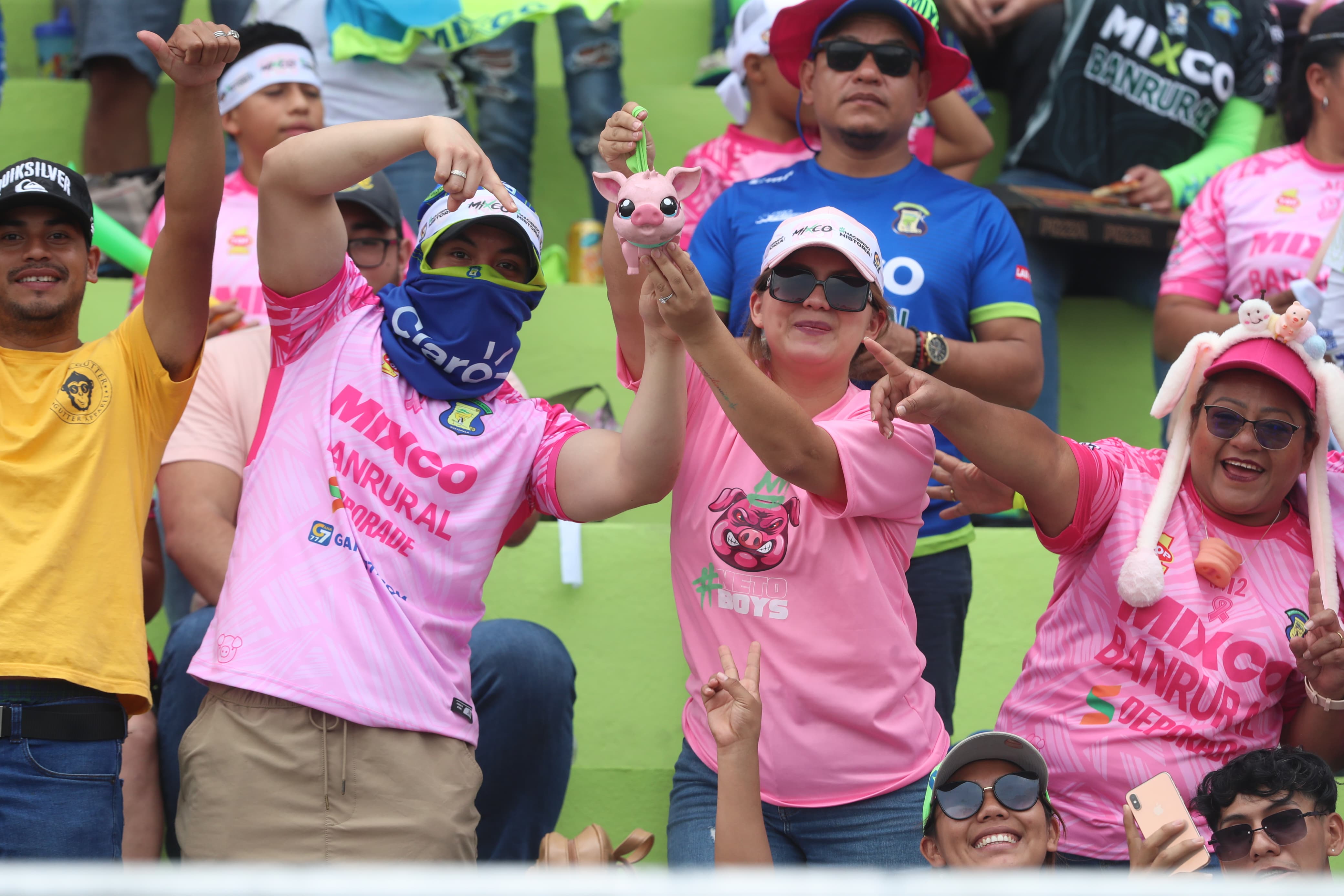 The final is already underway!  This is the chicharronero atmosphere before facing the Reds
 – 2024-05-12 02:42:56