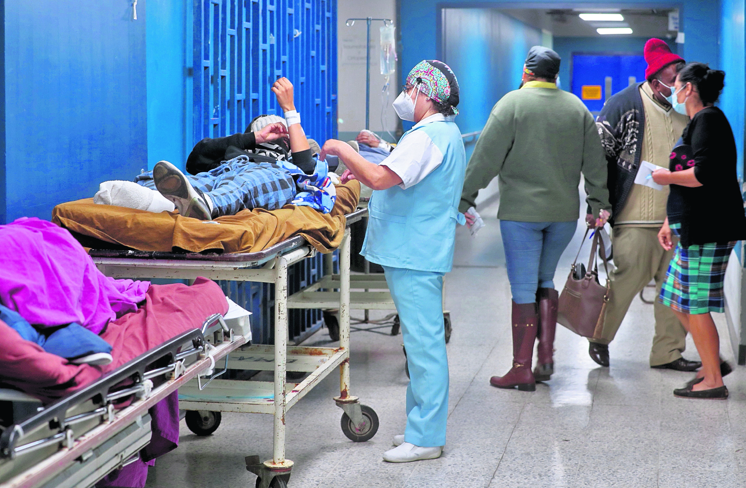 Recorrido en las instalaciones del Hospital San Juan De Dios donde donde se observan personal trabajando y curando a pacientes.

Fotografía: Erick Avila.                      14/02/2022