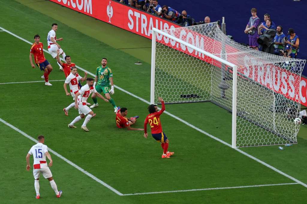 El gol de Petkovic anulado por el VAR.