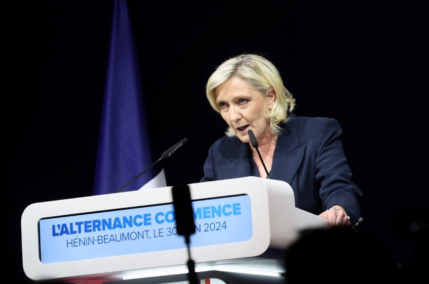 El triunfo del partido de la ultraderechista Marine Le Pen podría ser una piedra en el zapato para el apoyo a Ucrania y la migración. (Foto Prensa Libre: AFP)