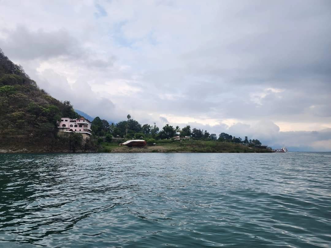 Mancha Lago Atitlan Pana Solola (2)