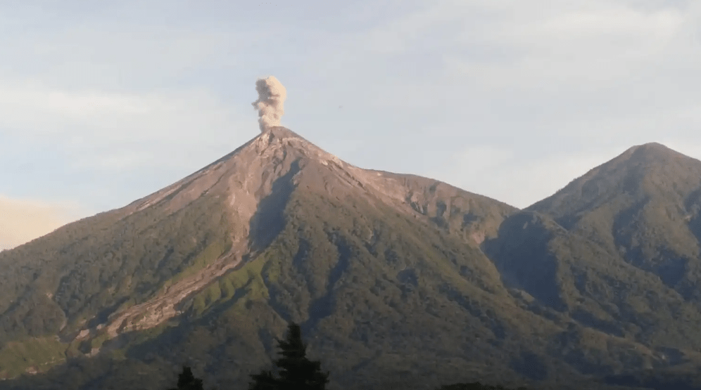Imagen de referencia del Volcán de Fuego. (Foto Prensa Libre: Conred)
