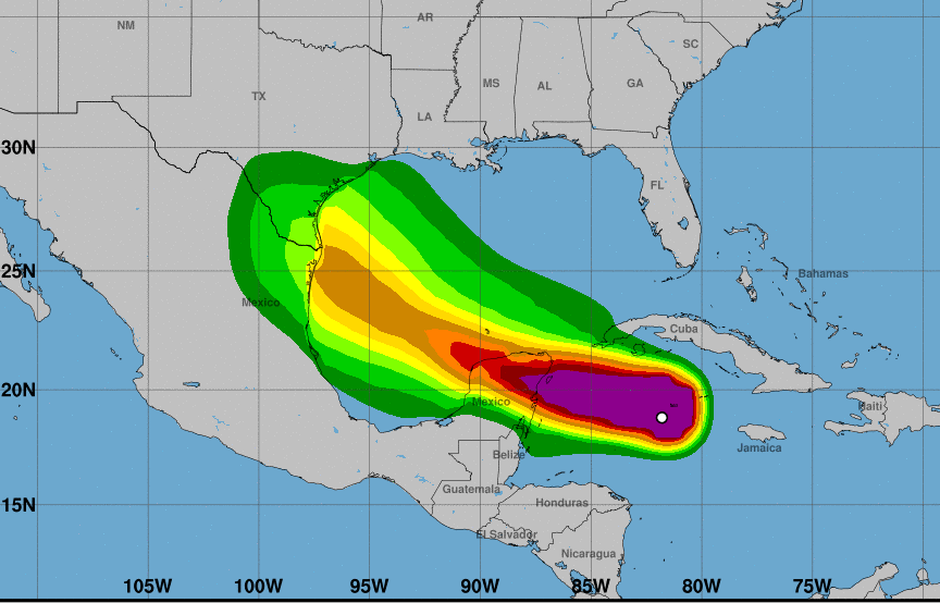 La trayectoria del huracán Beryl, según el Centro Nacional de Huracanes, tiene como objetivo el Golfo de México. (Foto Prensa Libre: Centro Nacional de Huracanes)
