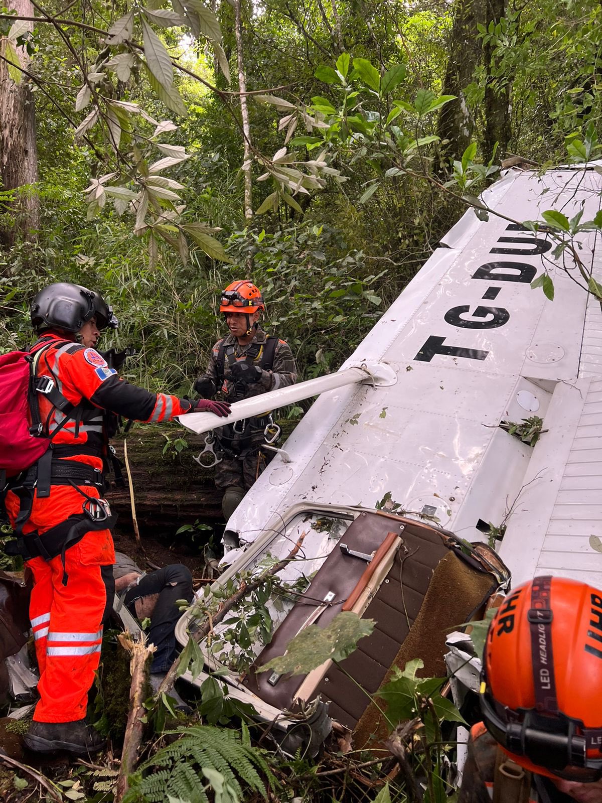 Hallazgo de avioneta desaparecida en Sacatepéquez