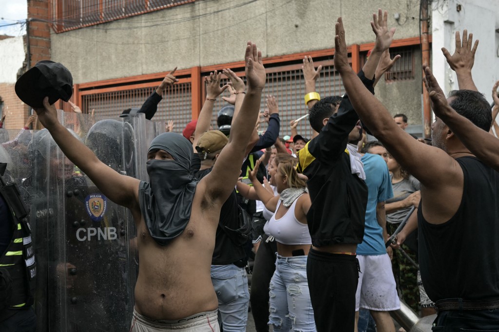 Disturbios en Venezuela tras protestas por la reelección de Nicolás Maduro'