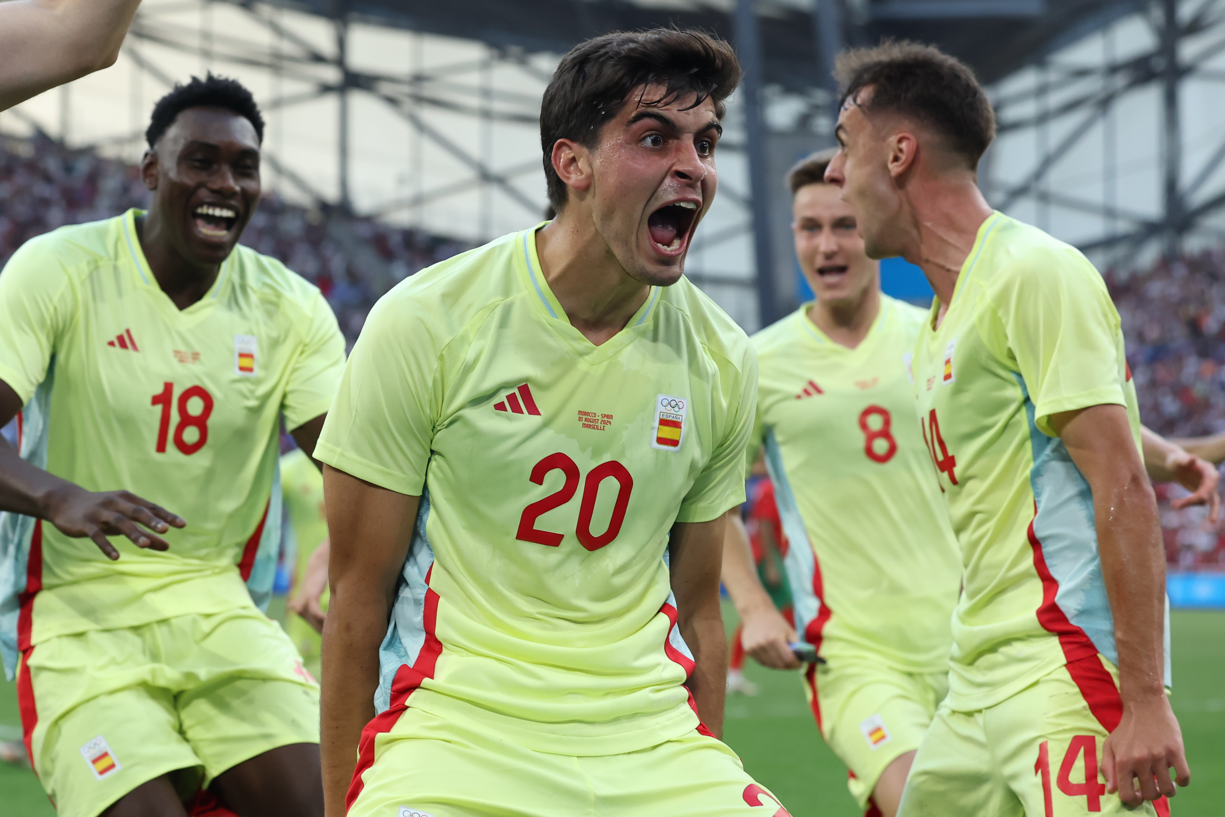 Juanlu Sánchez celebrando con euforia el tanto de la remontada.