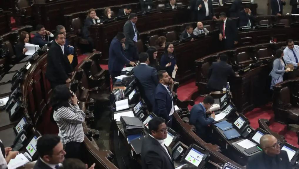 La ampliación presupuestaria por casi Q14 mil 500 millones para 2024 fue aprobada en la primera quincena de agosto por el Congreso. (Foto, Prensa Libre: Juan Diego González).