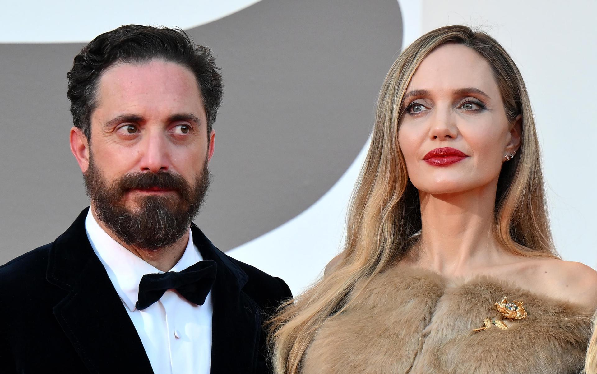 Pablo Larraín y Angelina Jolie