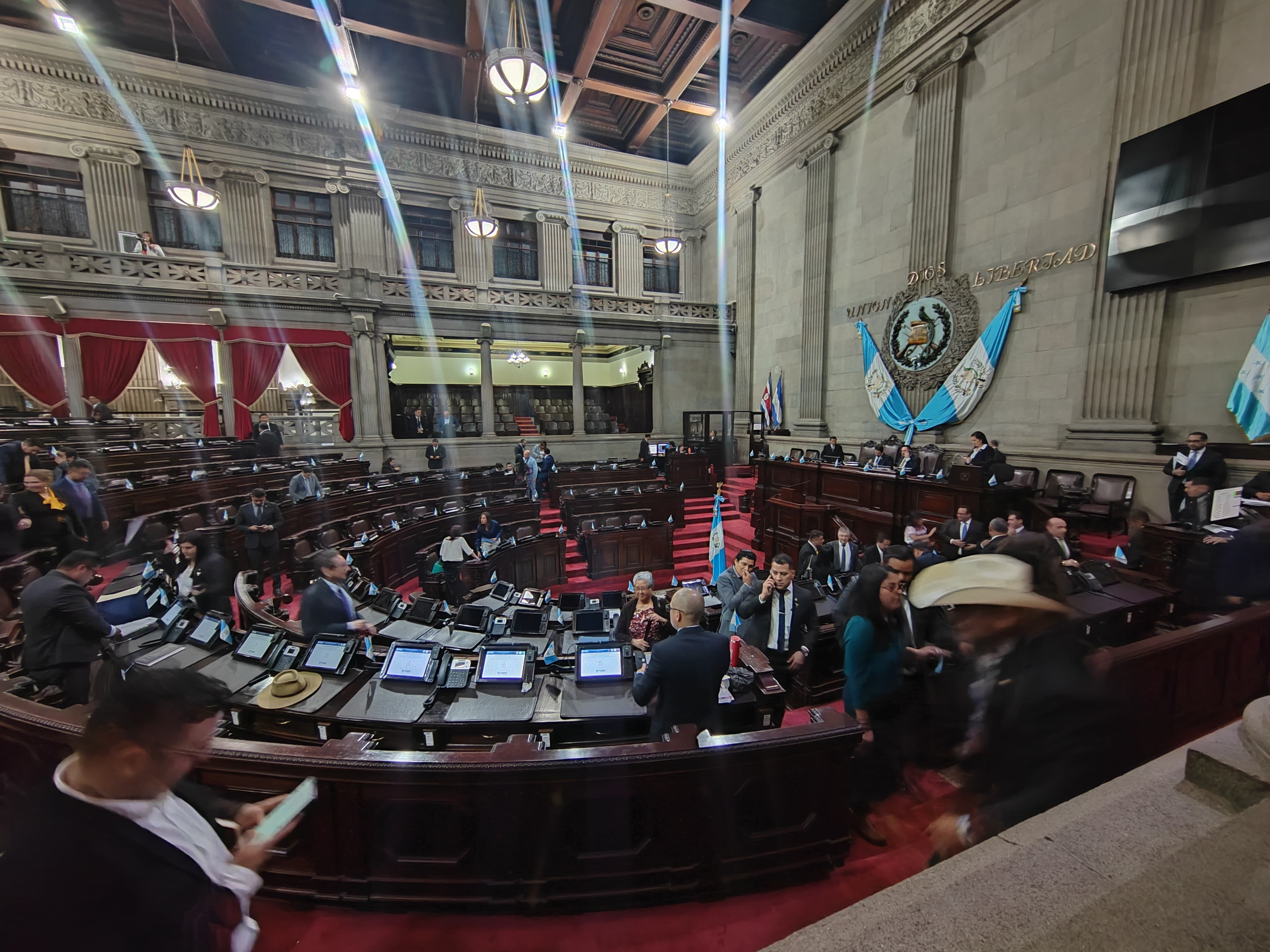 Diputados del Congreso de la República crearon una “instancia multipartidaria”. (Foto Prensa Libre: Byron Baiza)